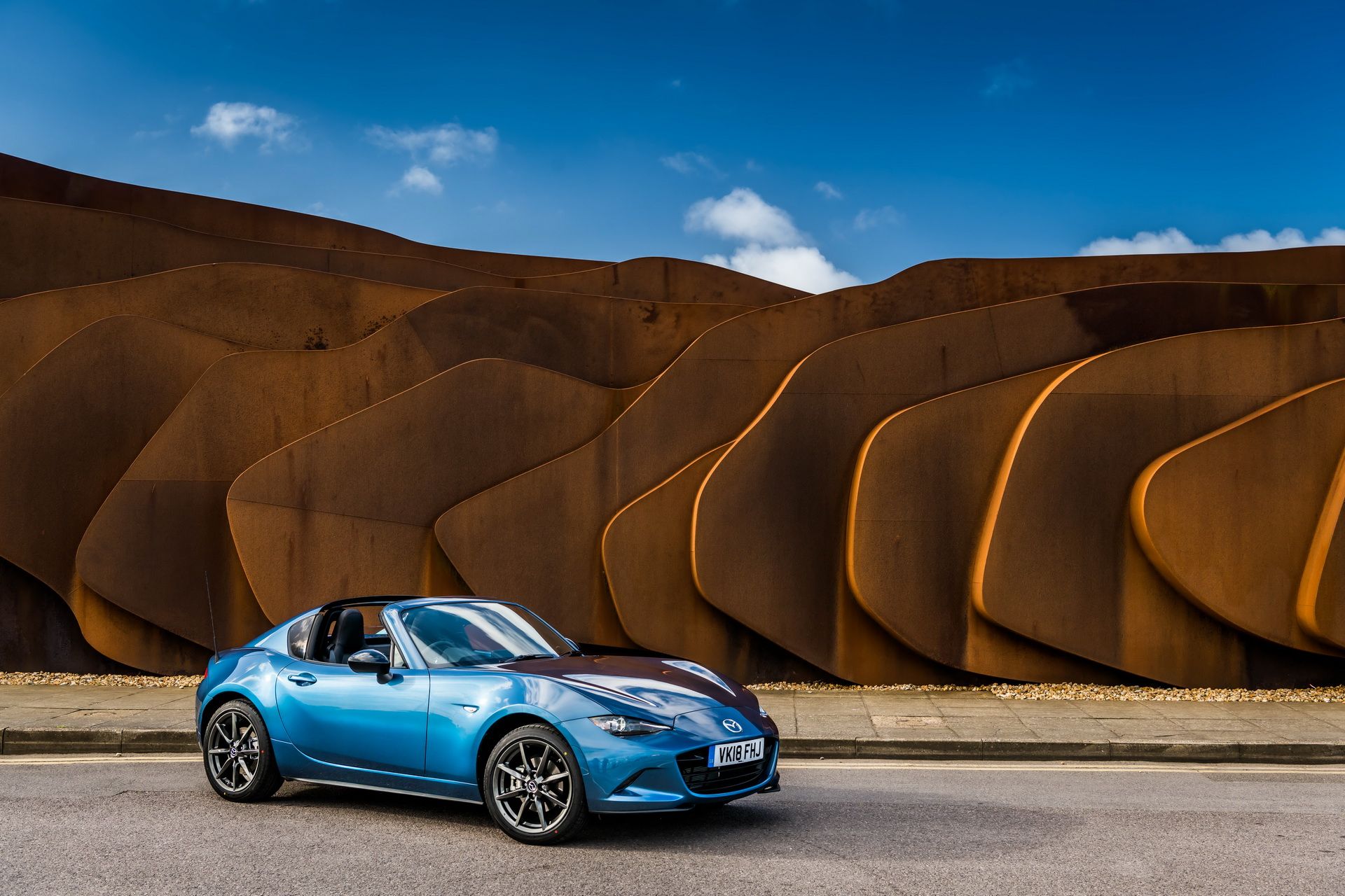 mazda-mx5-rf-sport-black-uk-pricing-specs-9 Mazda MX-5 RF Sport Black On Sale In UK Next Month, Costs £25,695