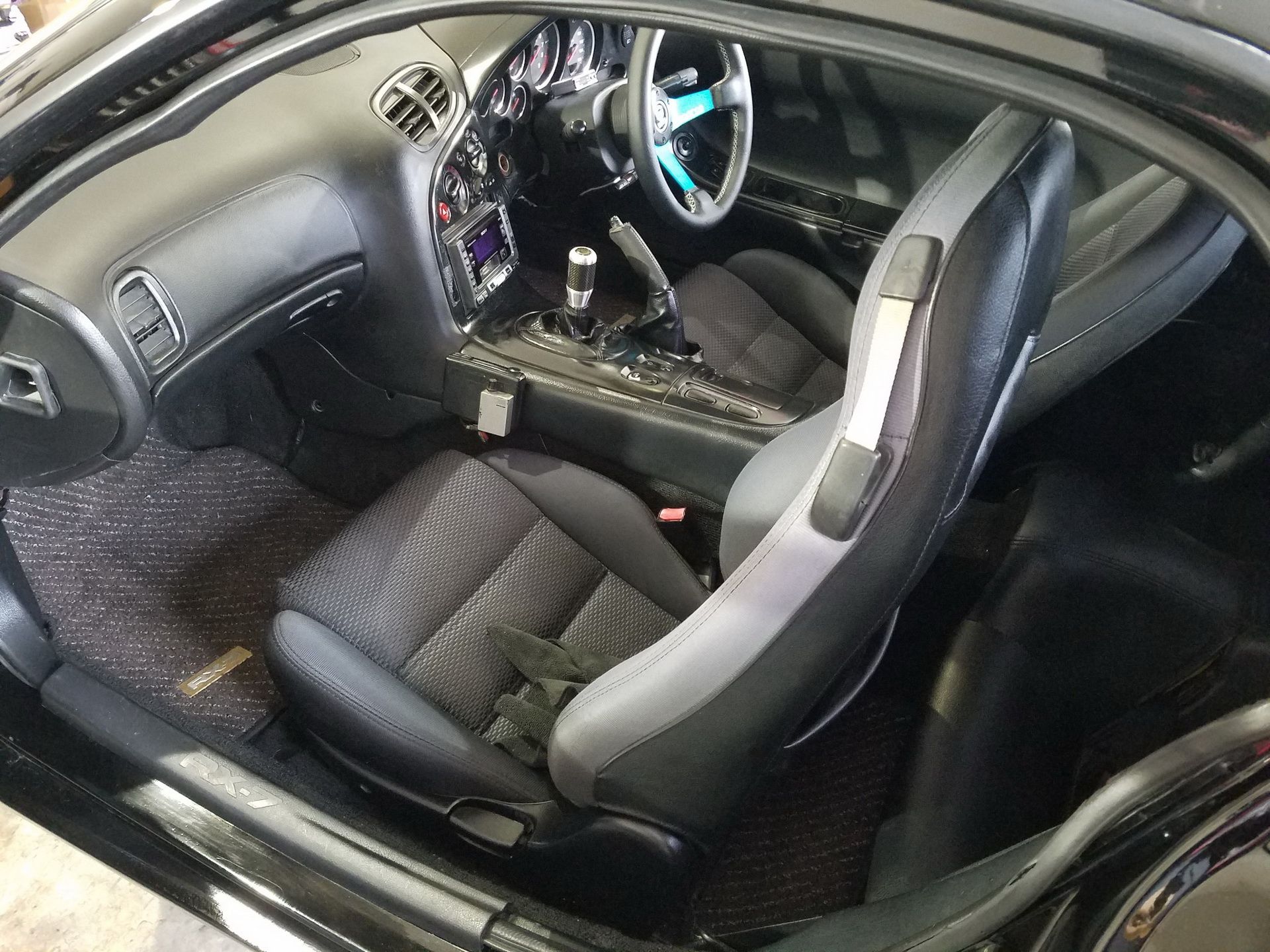 mazda-rx-7-rhd-bat-auction-20 Quench Your Need For Speed With This 1992 RHD Mazda RX-7