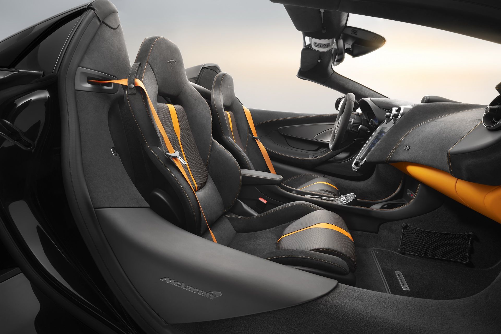 mclaren-570s-spider-design-edition-us-prices-7 U.S. Buyers Can Now Order McLaren’s 570S Spider Design Edition Specs