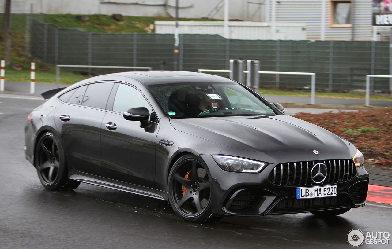 mercedes-amg-gt4-spotted-road-9 Mercedes-AMG GT 4-Door Spotted In Traffic Looking Menacing