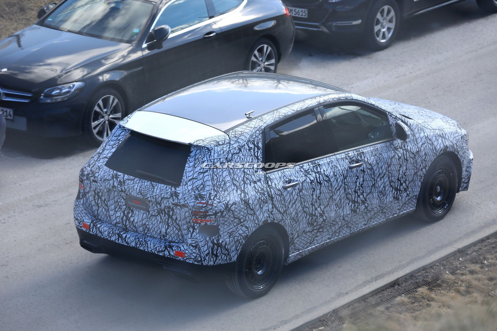 mercedes-b-class-spy-shots-interior-12 2019 Mercedes B-Class Reveals New Interior And Grille Design