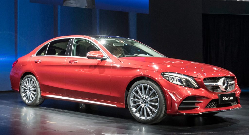 Mercedes-Benz Extends The C-Class L Sedan In Beijing