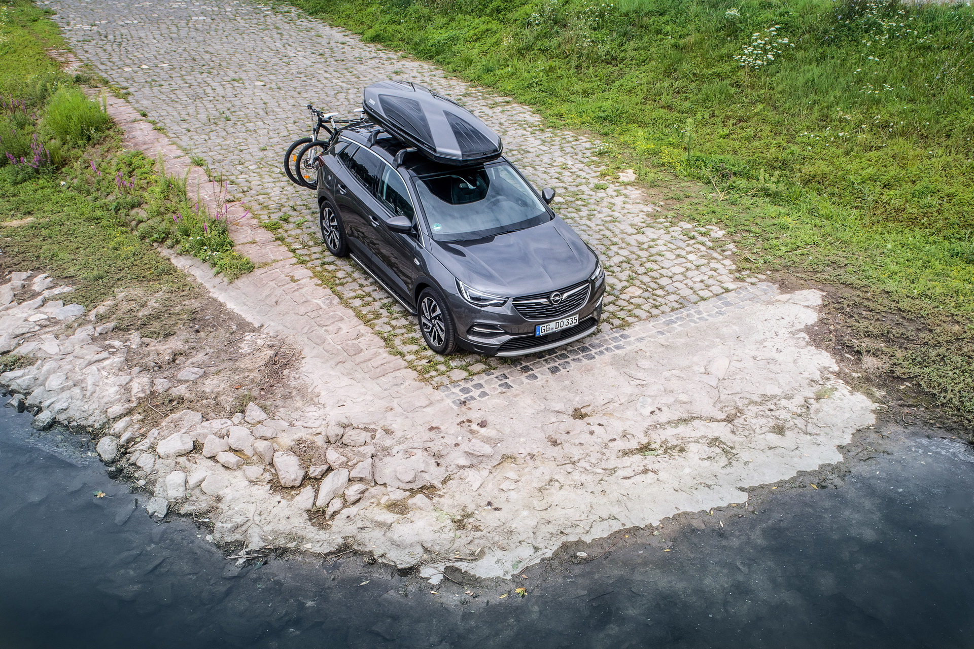 opel-grandland-x-accessories-9 Opel Grandland X Gets OPC Line Treatment And Original Accessories