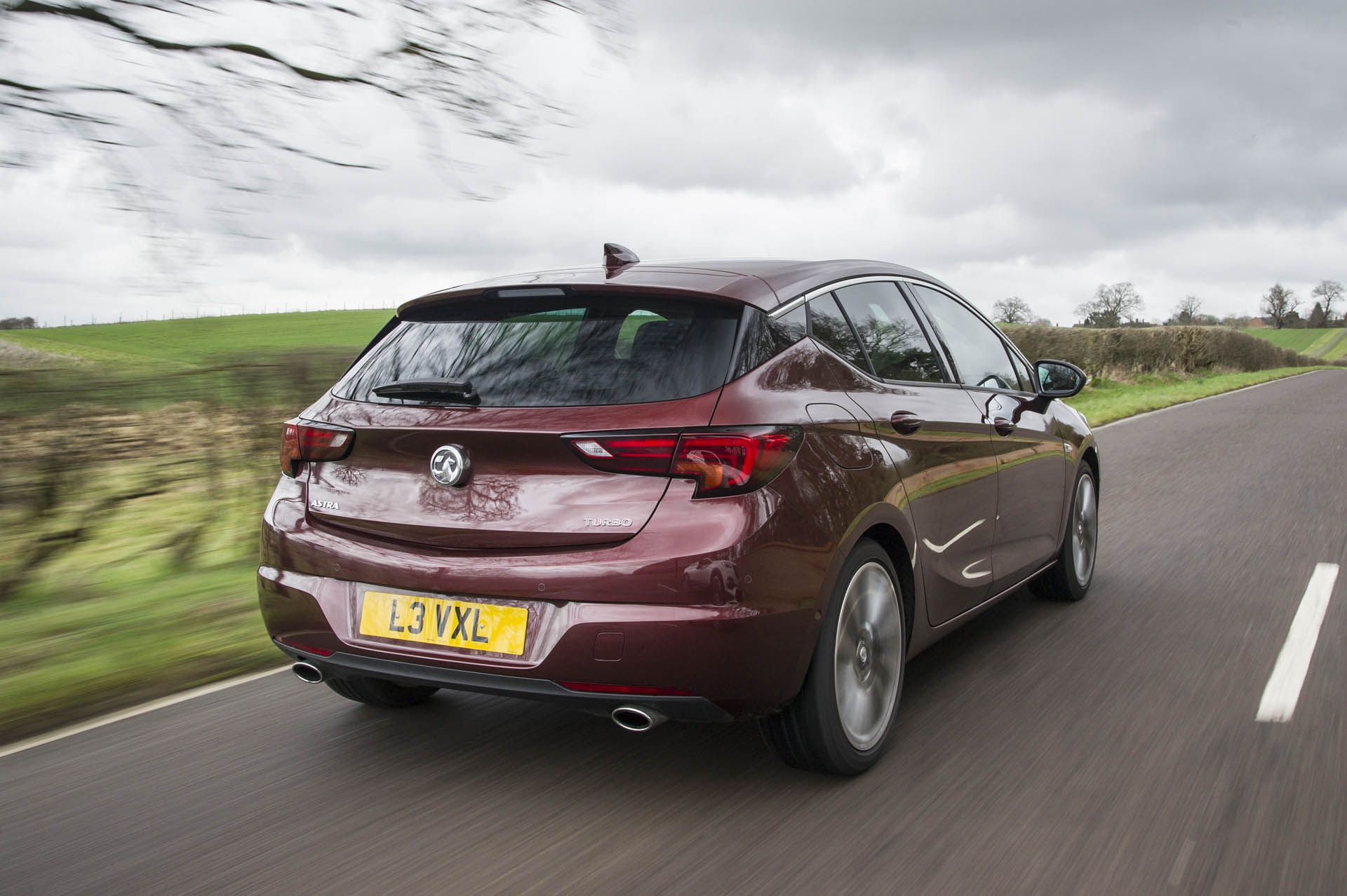 opel-ultimate-04 Vauxhall Spruces Up Astra And Grandland X With New Ultimate Trim
