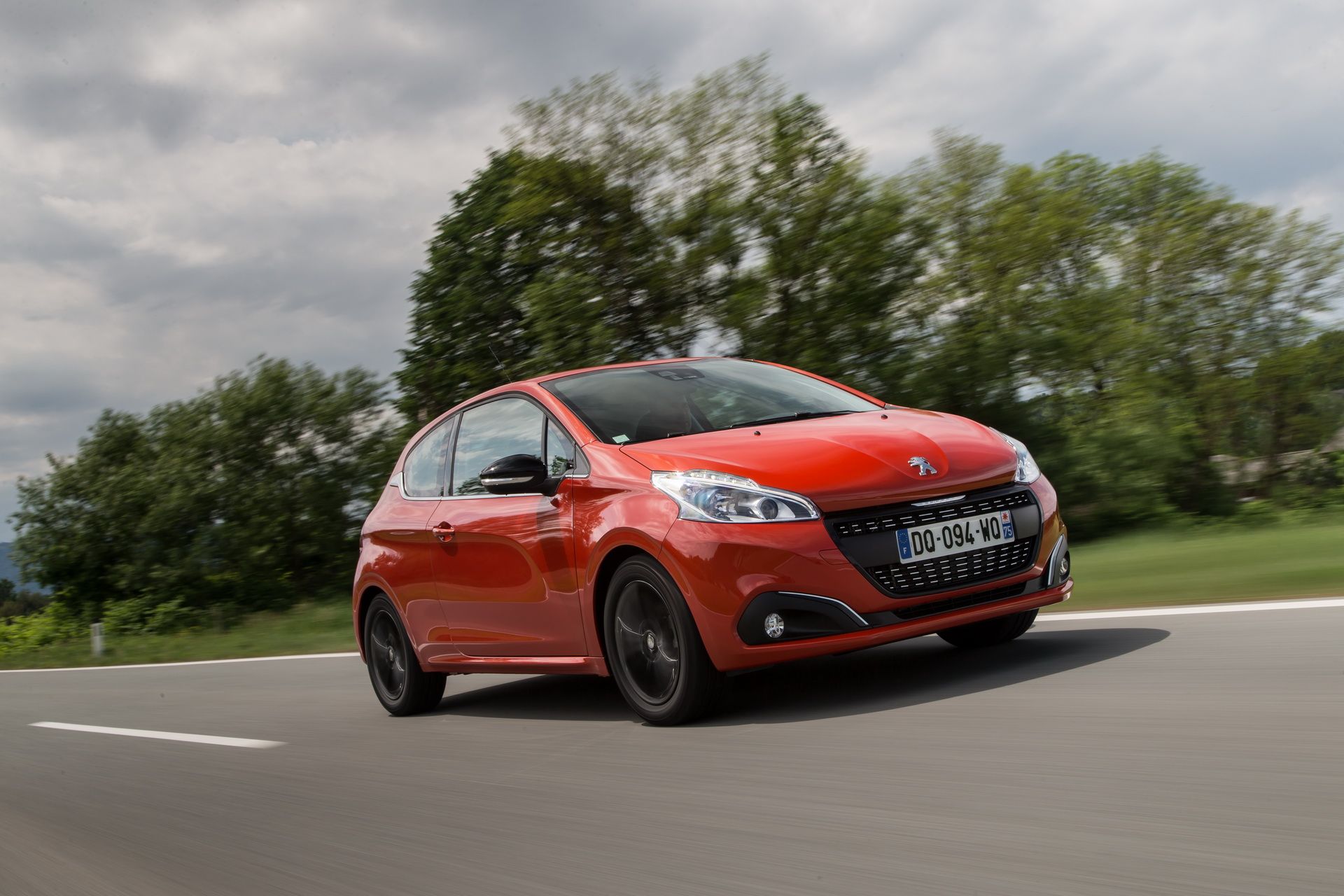 peugeot-208-3-door-3 Peugeot Reportedly Killing 3-Door 208 In The Coming Weeks