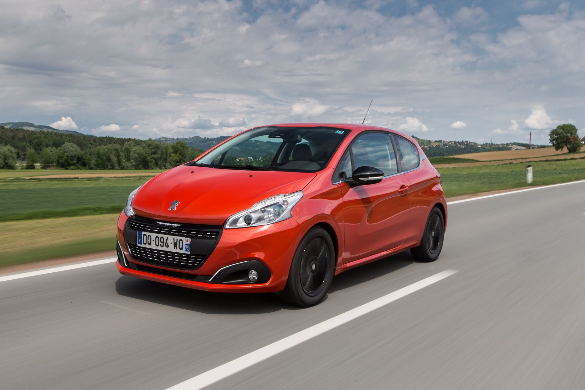 peugeot-208-3-door-4 Peugeot Reportedly Killing 3-Door 208 In The Coming Weeks