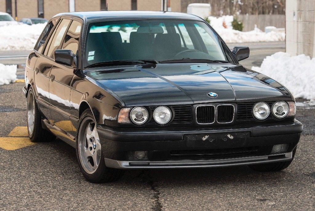 six-used-bmw-wagons-feature-21 Six Used BMW Touring Wagons For Every Pocket And Taste