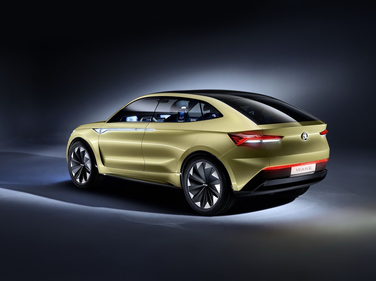 skoda-vision-e-concept-6 Fully Electric Skoda SUV Coupe Announced For 2020