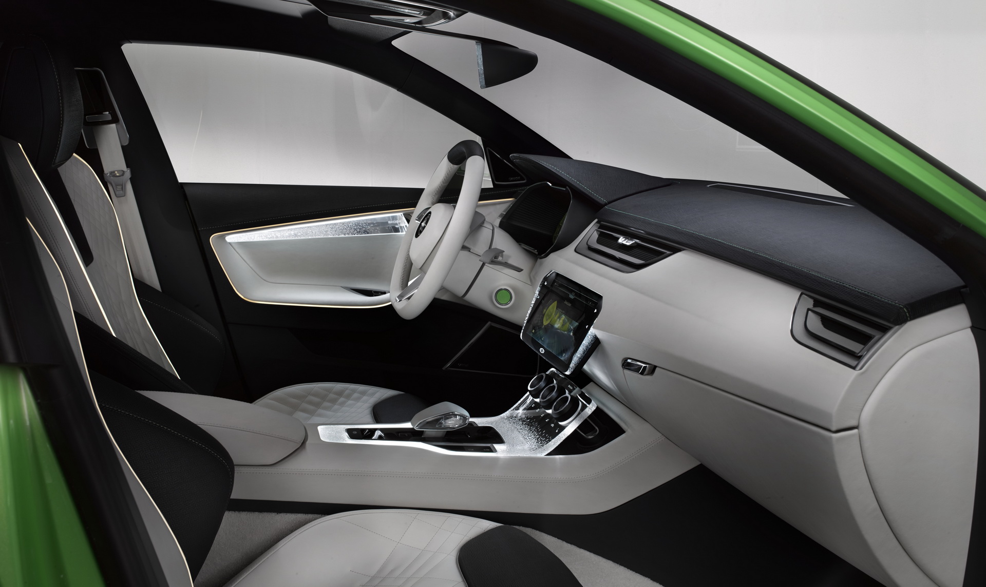 skoda-visionc-concept-6 Skoda Needs To Find A Way To Convince Consumers To Pay More For EVs