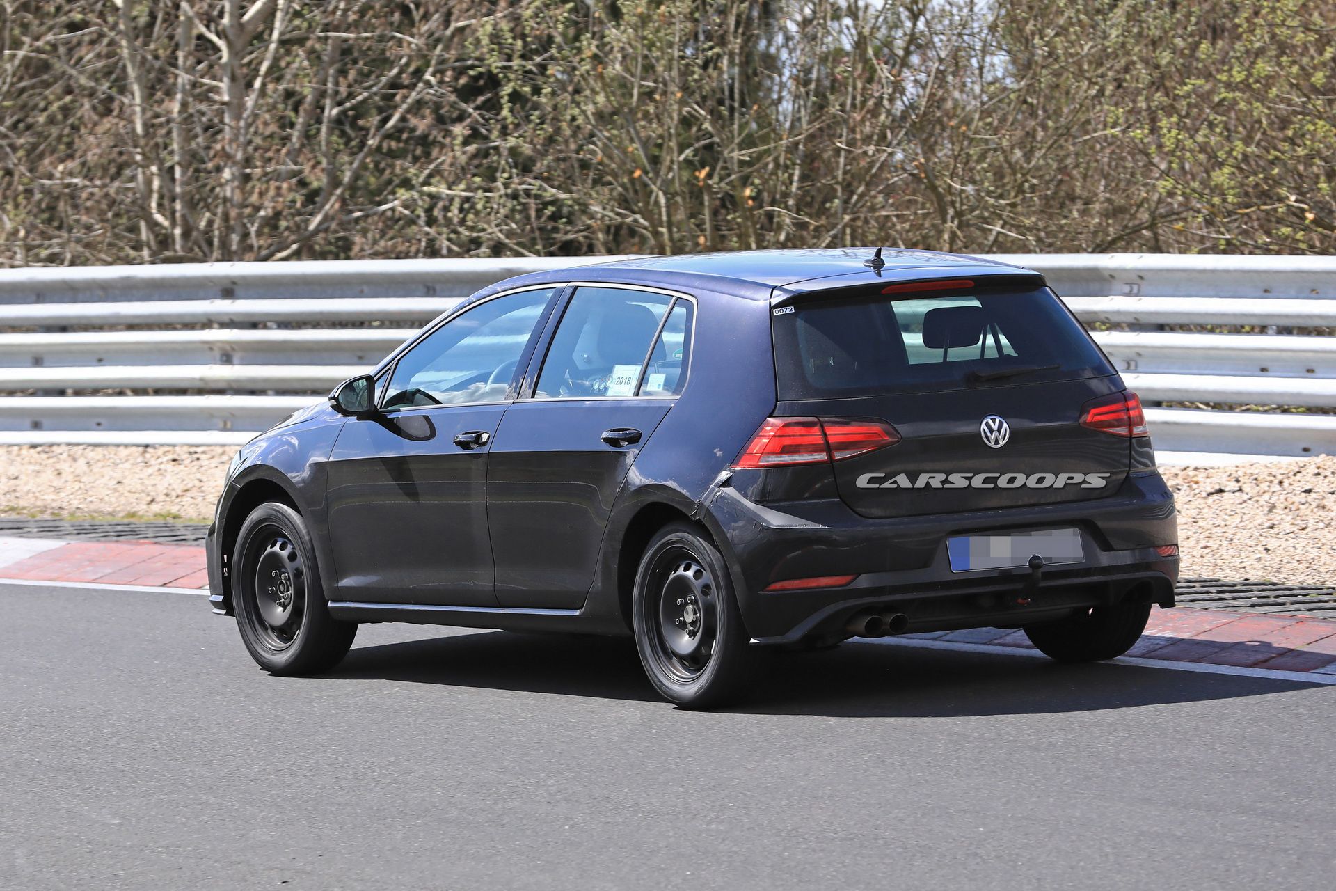 vw-golf-8-test-mule-spy-6 2019 VW Golf 8 Test Mule Reveals Plenty Of Juicy Details
