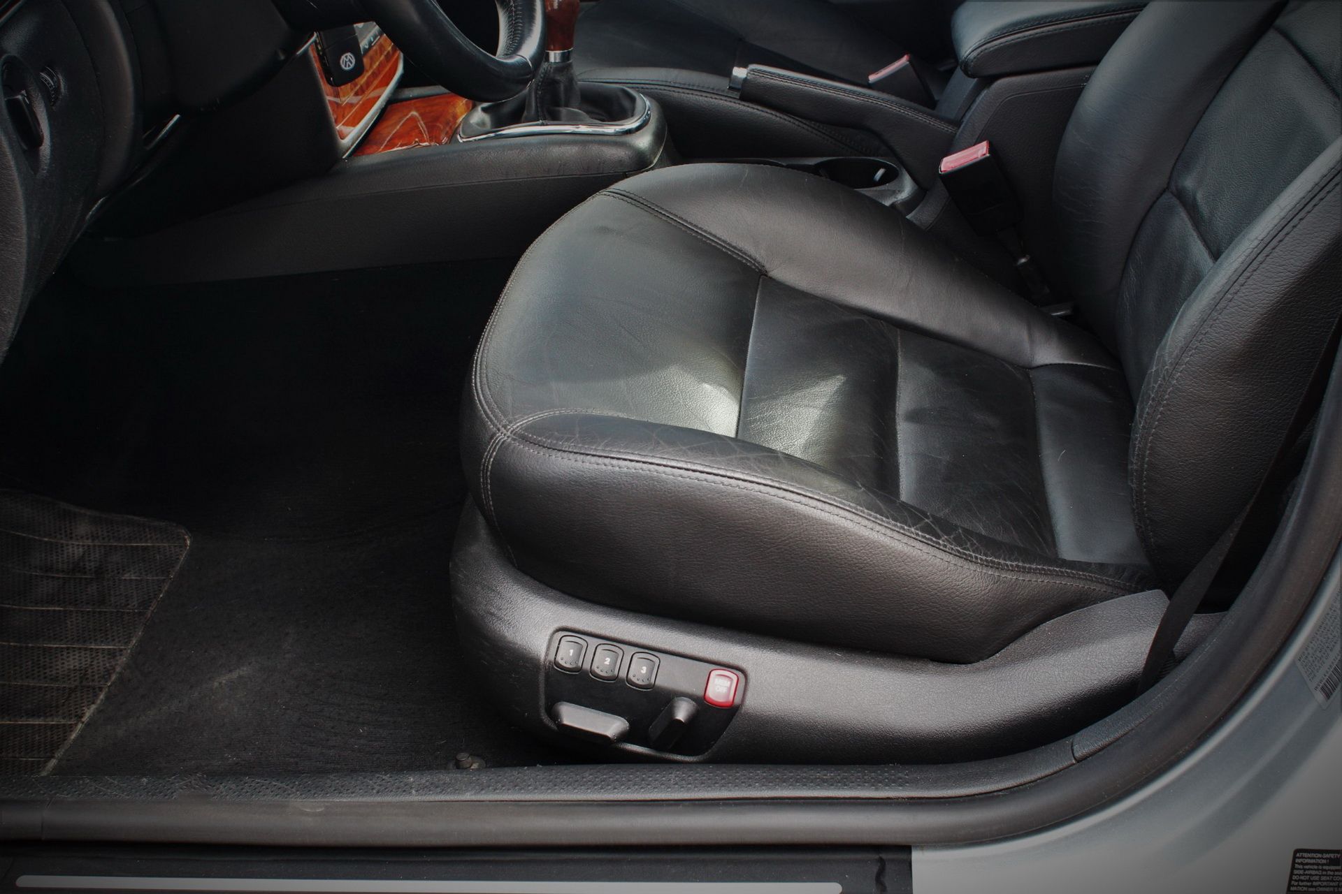 vw-passat-variant-w8-auction-bat-16 2003 VW Passat Variant W8 With Manual Box Is One Of Only 97 Sold In The USA