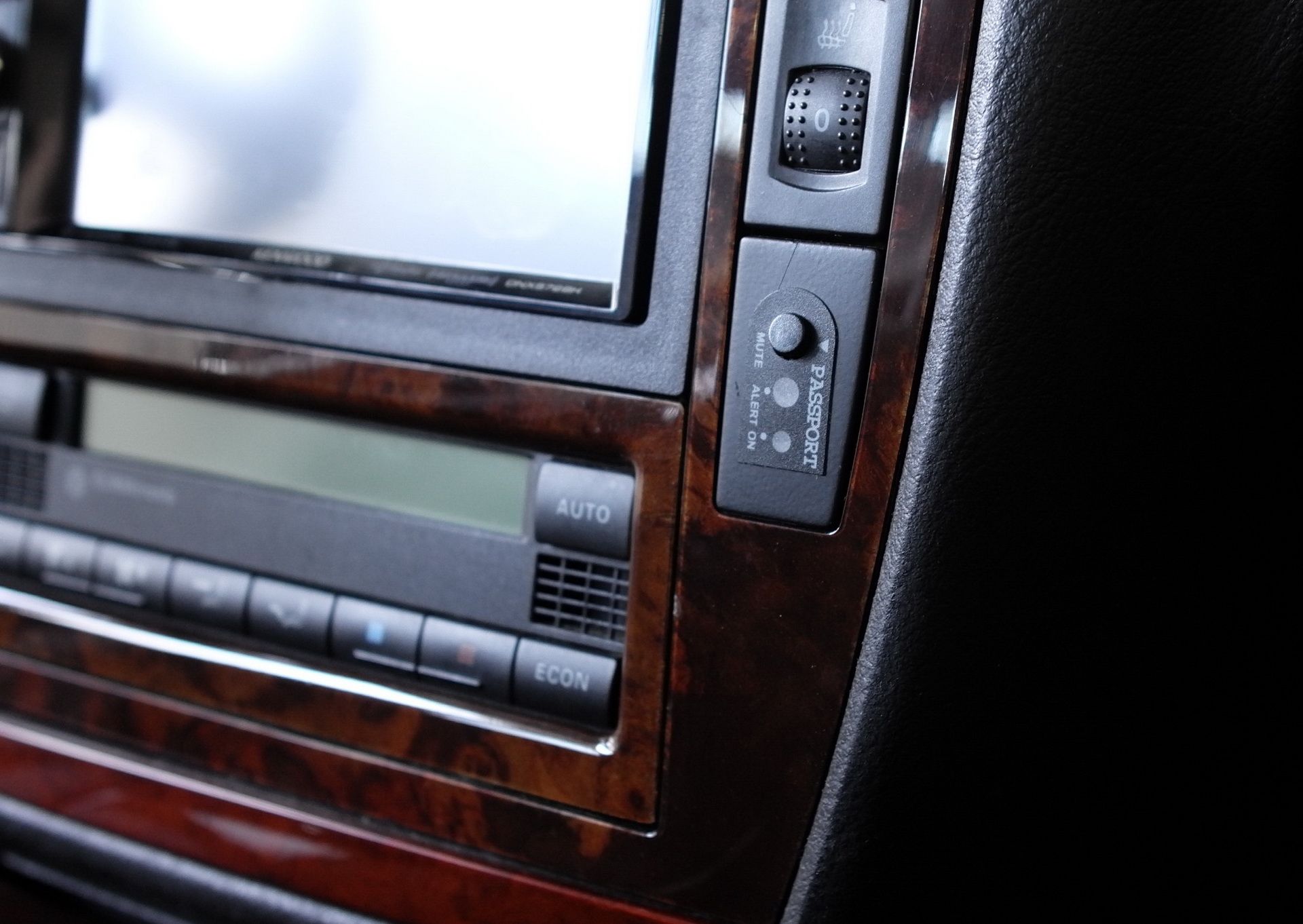 vw-passat-variant-w8-auction-bat-33 2003 VW Passat Variant W8 With Manual Box Is One Of Only 97 Sold In The USA