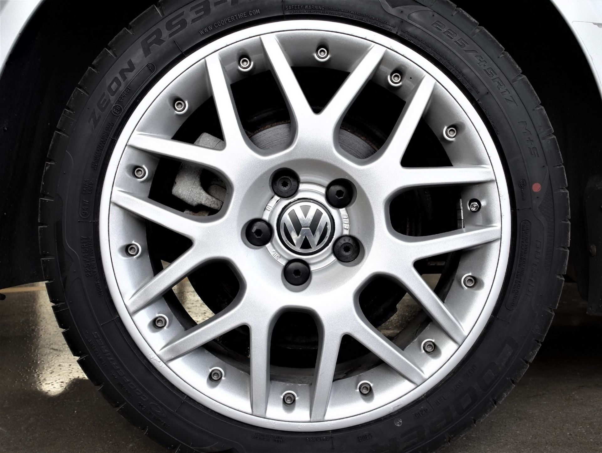 vw-passat-variant-w8-auction-bat-54 2003 VW Passat Variant W8 With Manual Box Is One Of Only 97 Sold In The USA