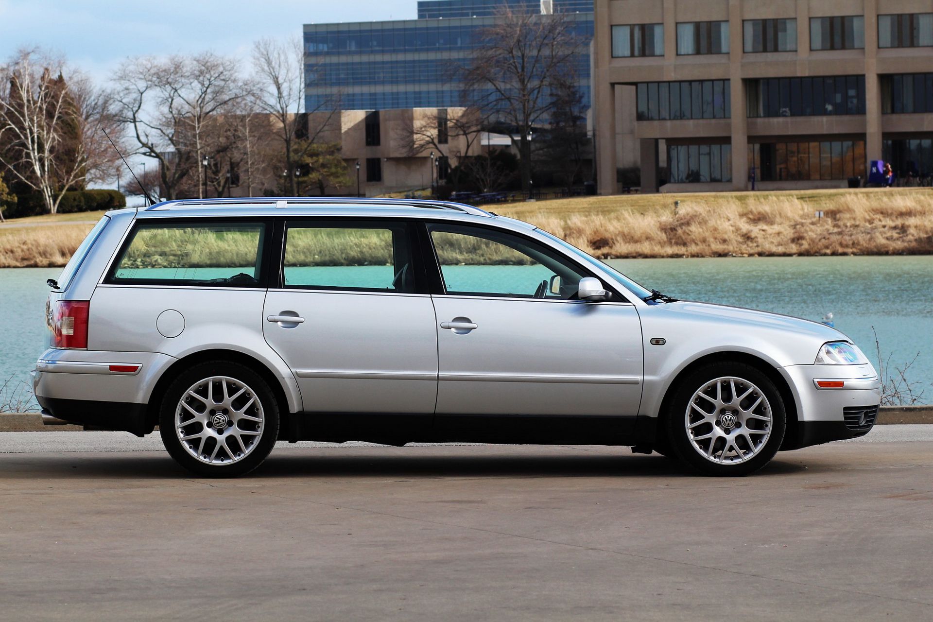 vw-passat-variant-w8-auction-bat-64 2003 VW Passat Variant W8 With Manual Box Is One Of Only 97 Sold In The USA