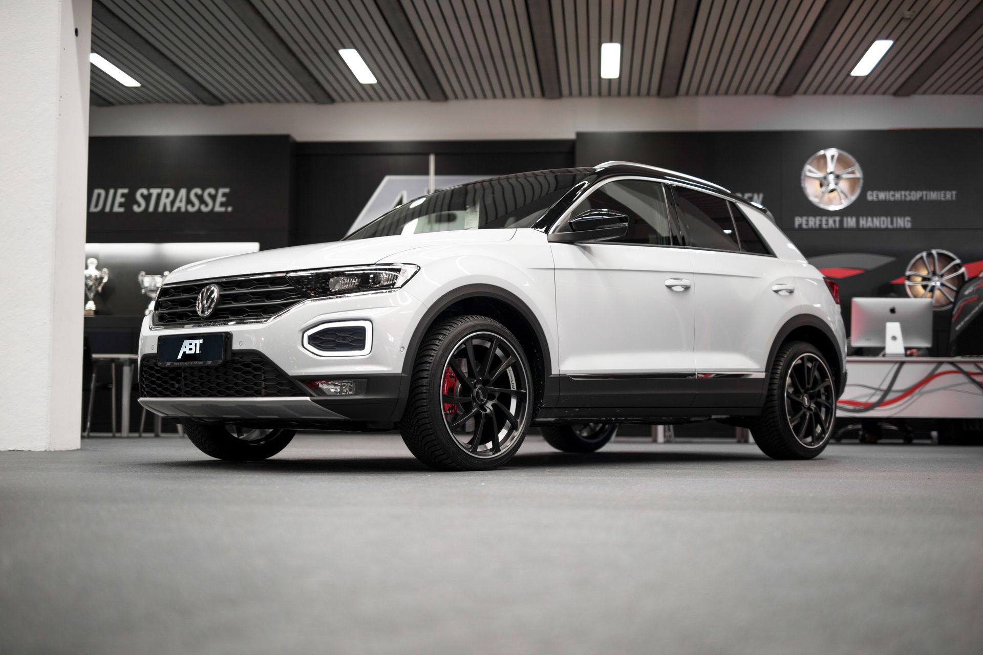 vw-t-roc-abt-tuning-1 ABT’s VW T-Roc Wants To Be A High-Riding Golf GTI