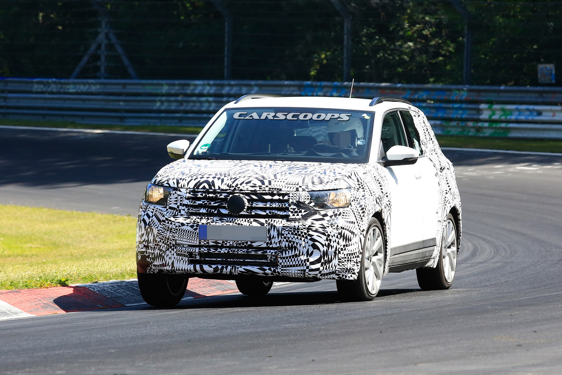 VW_T-Cross_18 Volkswagen T-Cross Baby SUV Getting Ready For Its Debut