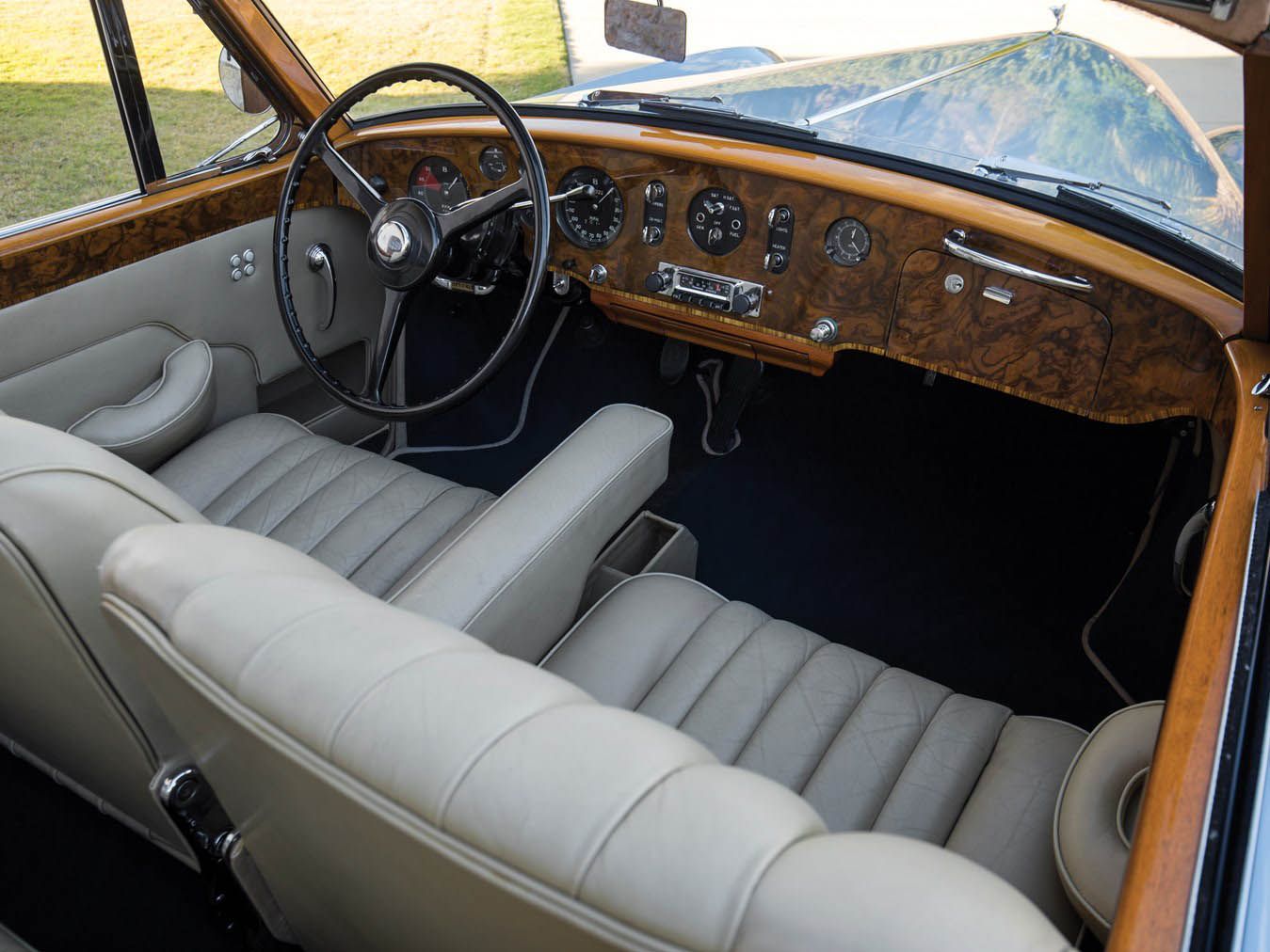 1956 Bentley S1 Continental Drophead Coupe by Park Ward 10 It Doesn’t Get More Gorgeous Than This 1956 Bentley S1 Continental Drophead Coupe