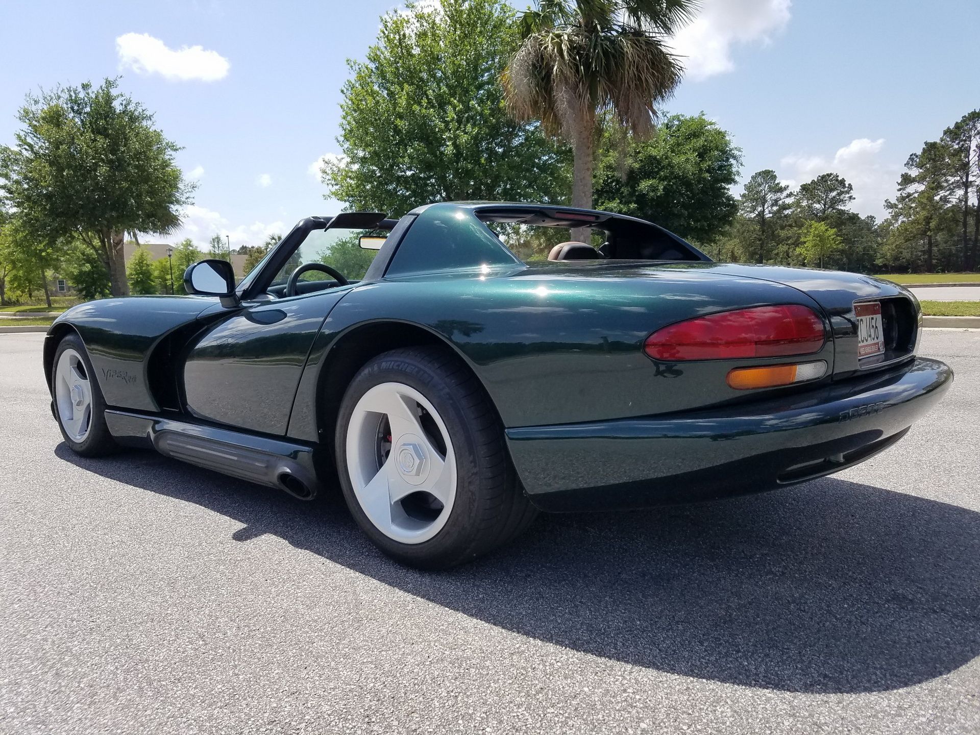 1995-dodge-viper-rt-10-bat-auction-12 Wanna Scare Yourself? Then Bid On This 1995 Dodge Viper RT/10