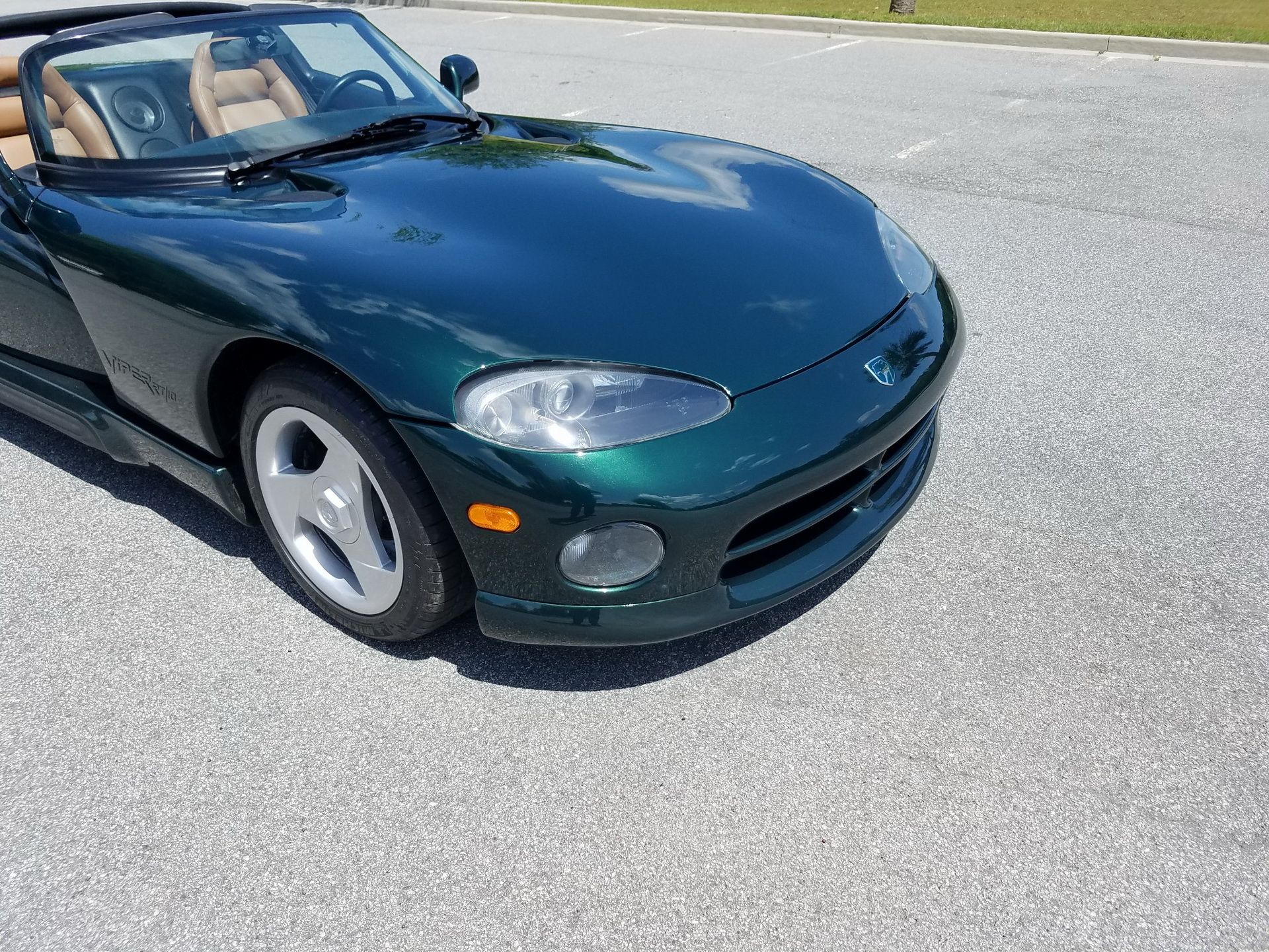 1995-dodge-viper-rt-10-bat-auction-23 Wanna Scare Yourself? Then Bid On This 1995 Dodge Viper RT/10