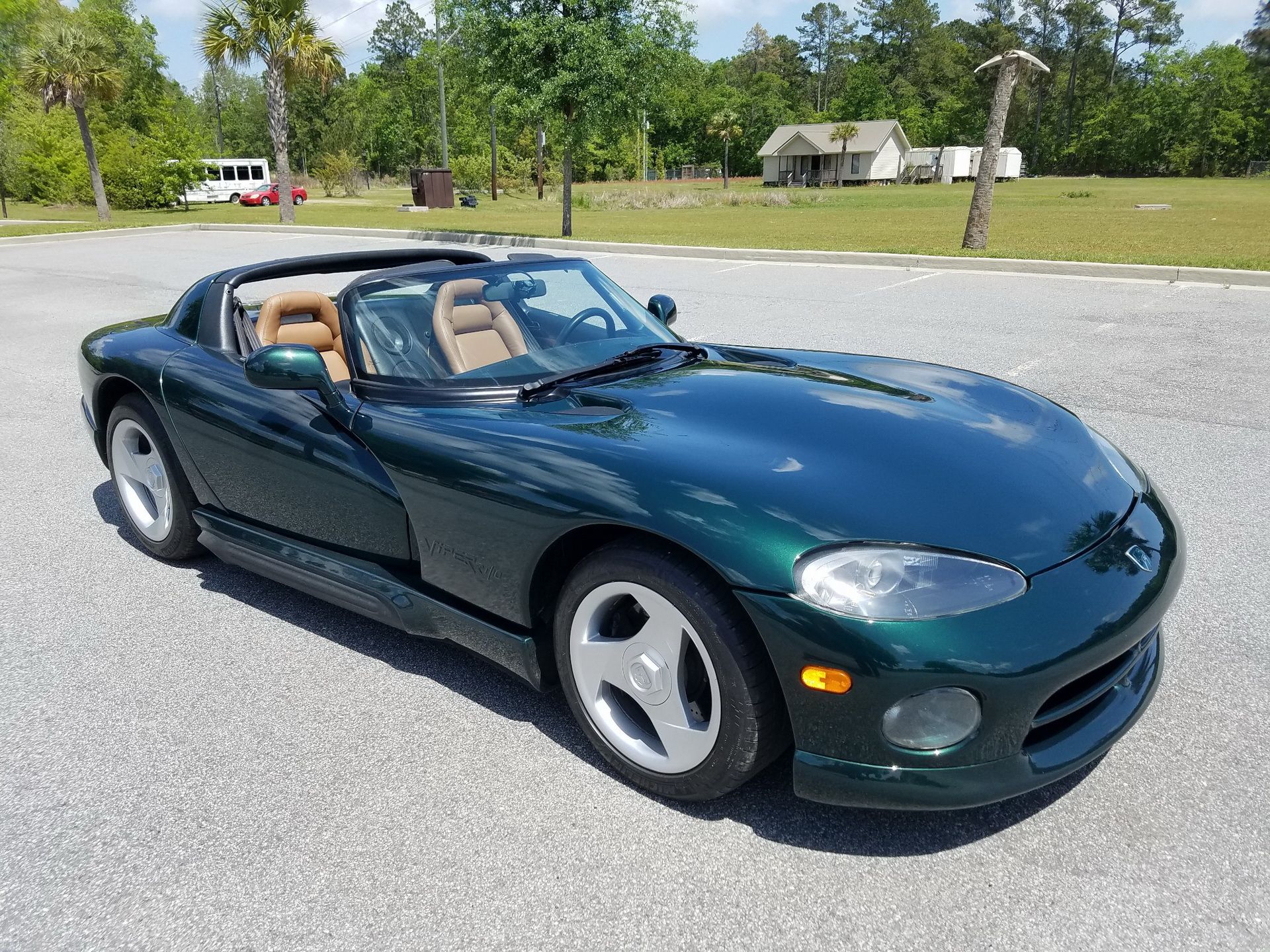 1995-dodge-viper-rt-10-bat-auction-3 Wanna Scare Yourself? Then Bid On This 1995 Dodge Viper RT/10