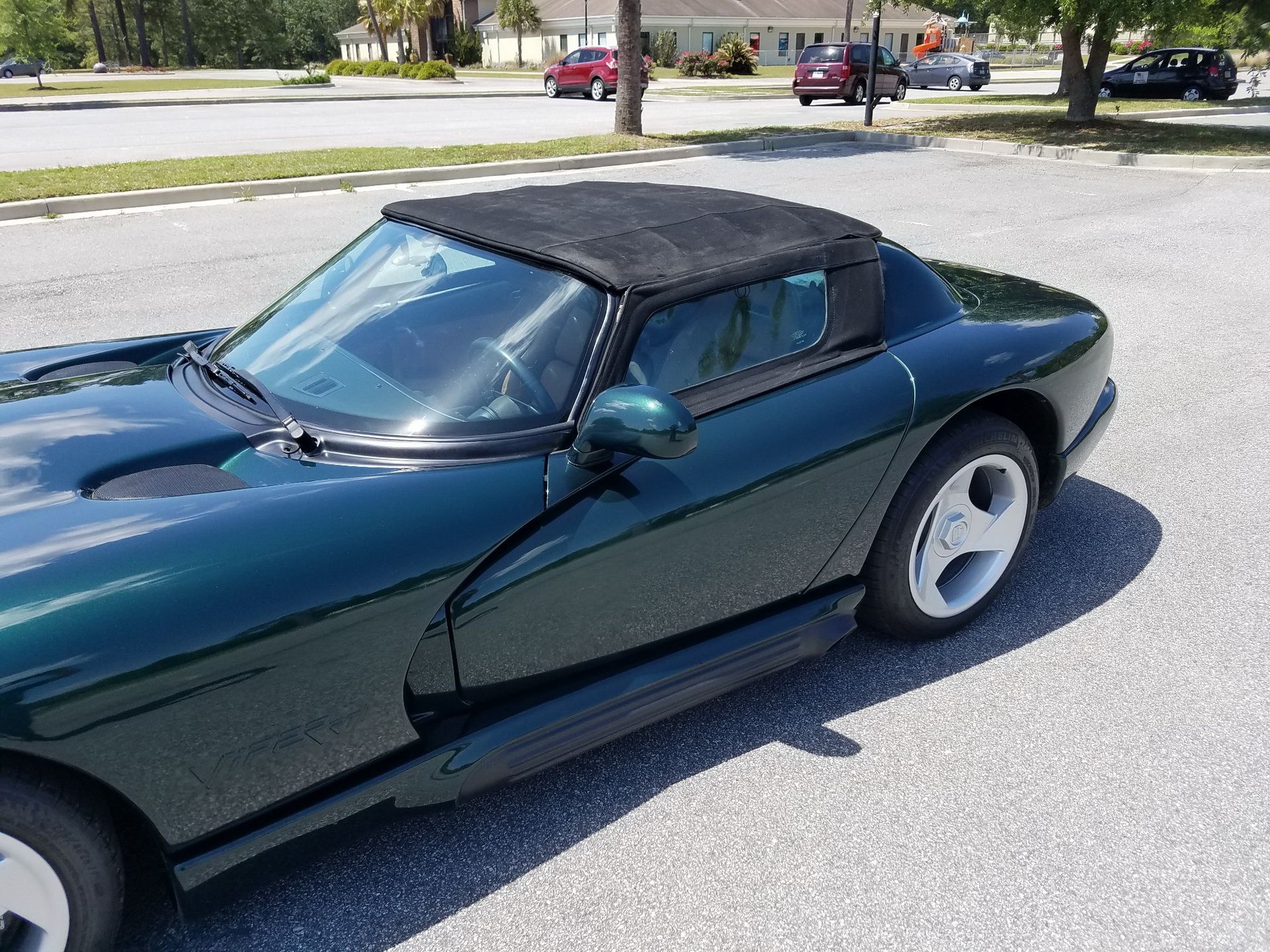 1995-dodge-viper-rt-10-bat-auction-31 Wanna Scare Yourself? Then Bid On This 1995 Dodge Viper RT/10