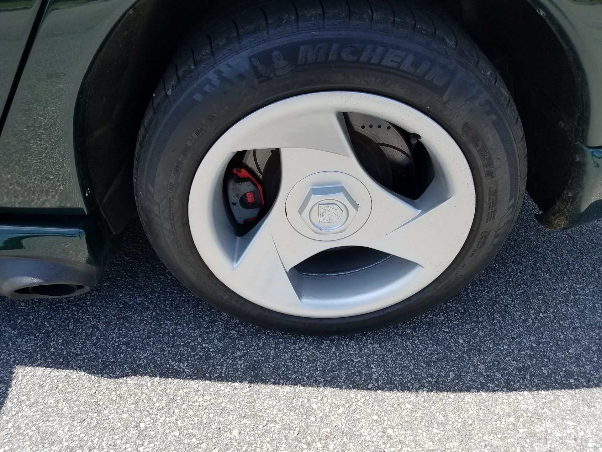 1995-dodge-viper-rt-10-bat-auction-51 Wanna Scare Yourself? Then Bid On This 1995 Dodge Viper RT/10