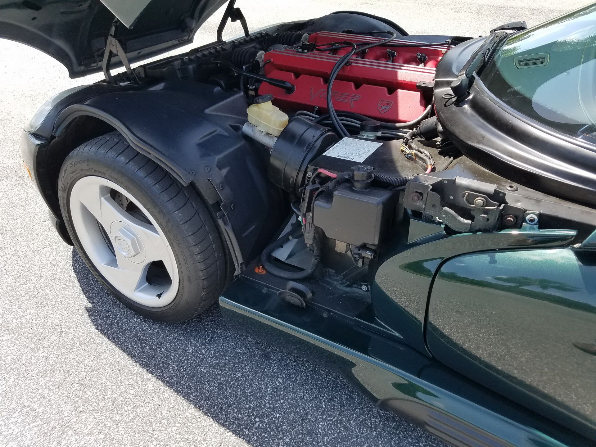 1995-dodge-viper-rt-10-bat-auction-54 Wanna Scare Yourself? Then Bid On This 1995 Dodge Viper RT/10