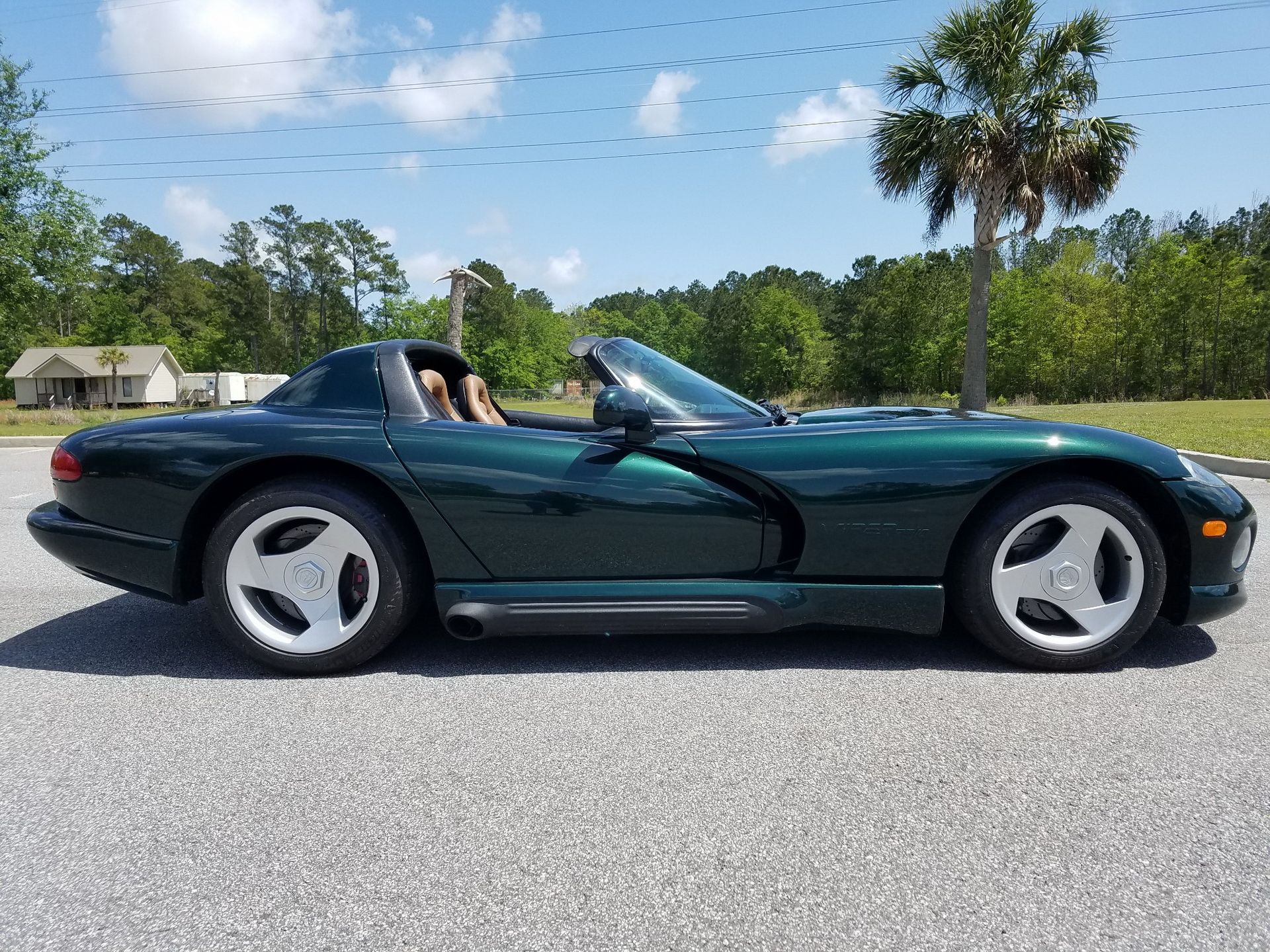 1995-dodge-viper-rt-10-bat-auction-6 Wanna Scare Yourself? Then Bid On This 1995 Dodge Viper RT/10
