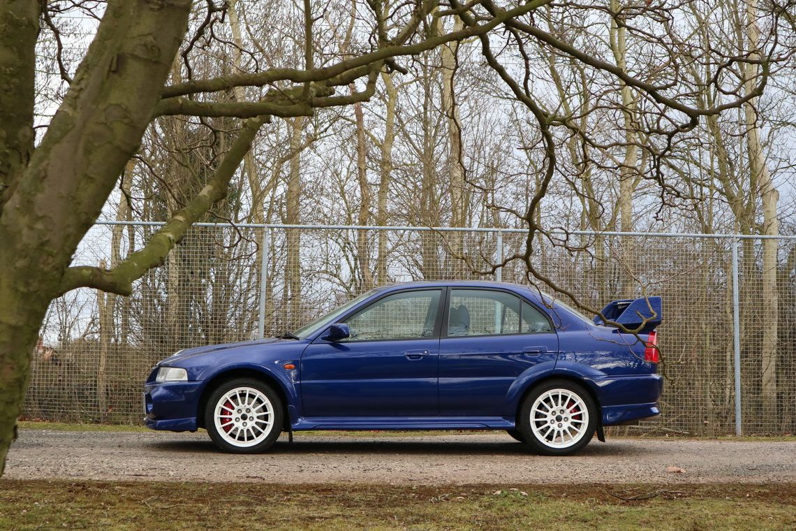 1999-mitsubishi-lancer-evolution-vi-4 Mitsubishi Lancer Evo VI Is A Marvelous Machine From A Long-Gone Era