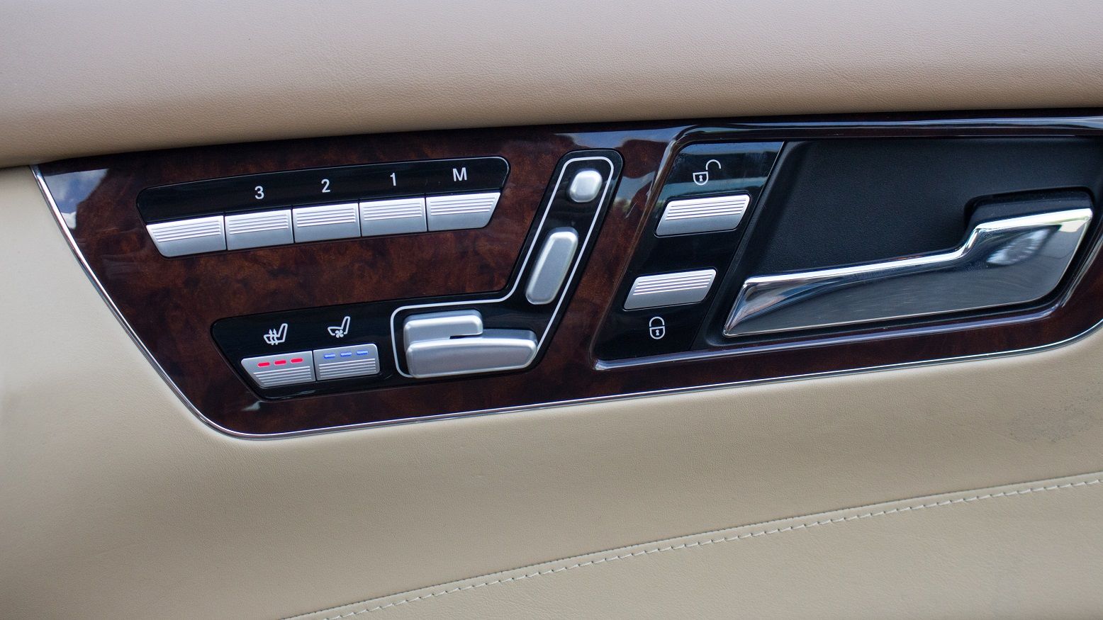 2007-mercedes-cl600-auction-bat-15 2007 Mercedes CL600 Is Pure Luxury At A Heavily Discounted Price