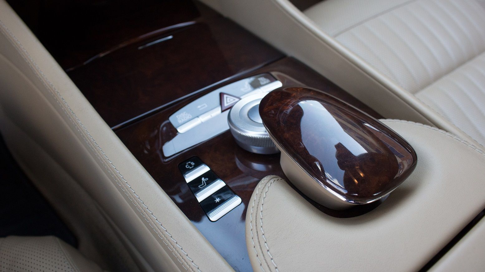 2007-mercedes-cl600-auction-bat-38 2007 Mercedes CL600 Is Pure Luxury At A Heavily Discounted Price