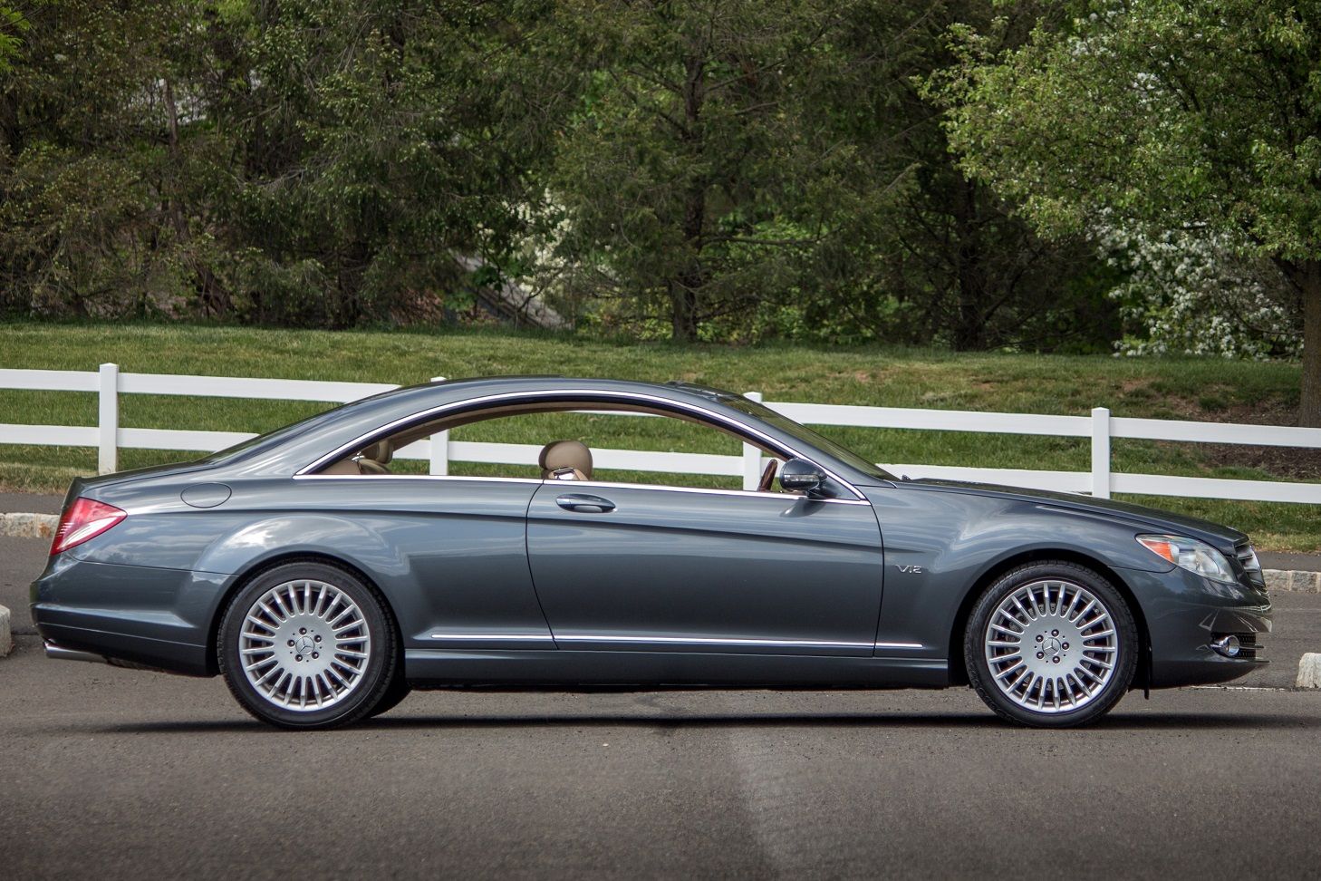 2007-mercedes-cl600-auction-bat-41 2007 Mercedes CL600 Is Pure Luxury At A Heavily Discounted Price