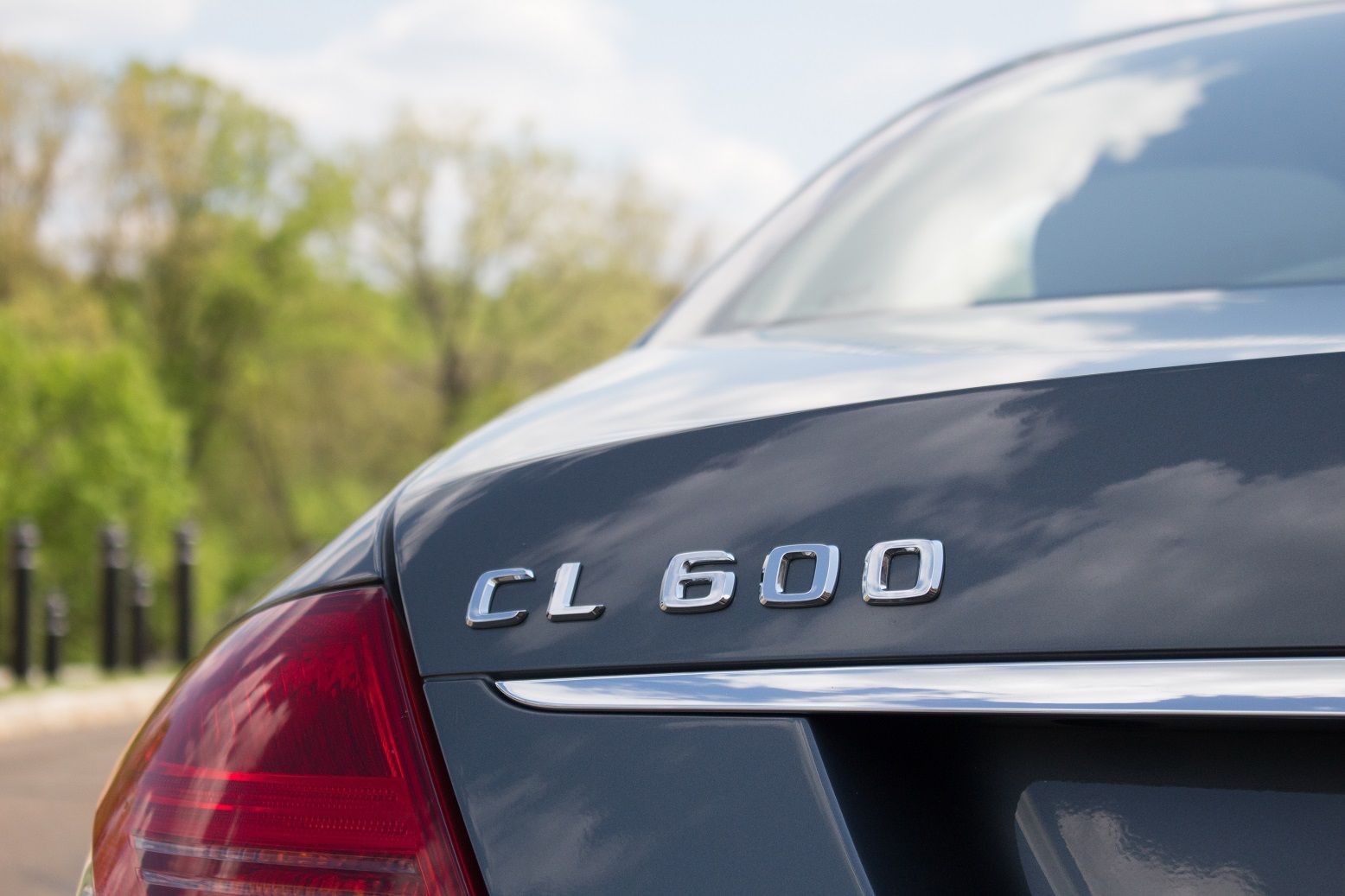 2007-mercedes-cl600-auction-bat-51 2007 Mercedes CL600 Is Pure Luxury At A Heavily Discounted Price