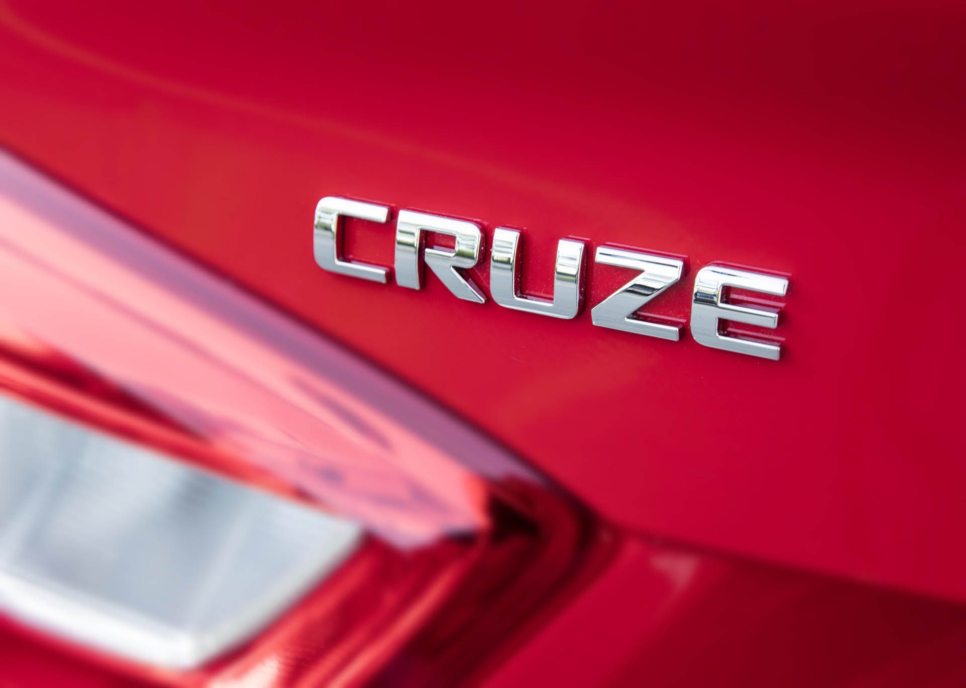2016-Chevrolet-Cruze-018 copy Chevy’s Recalling 112,000 Cruzes To Keep Them From Rolling Over And Bursting Into Flames
