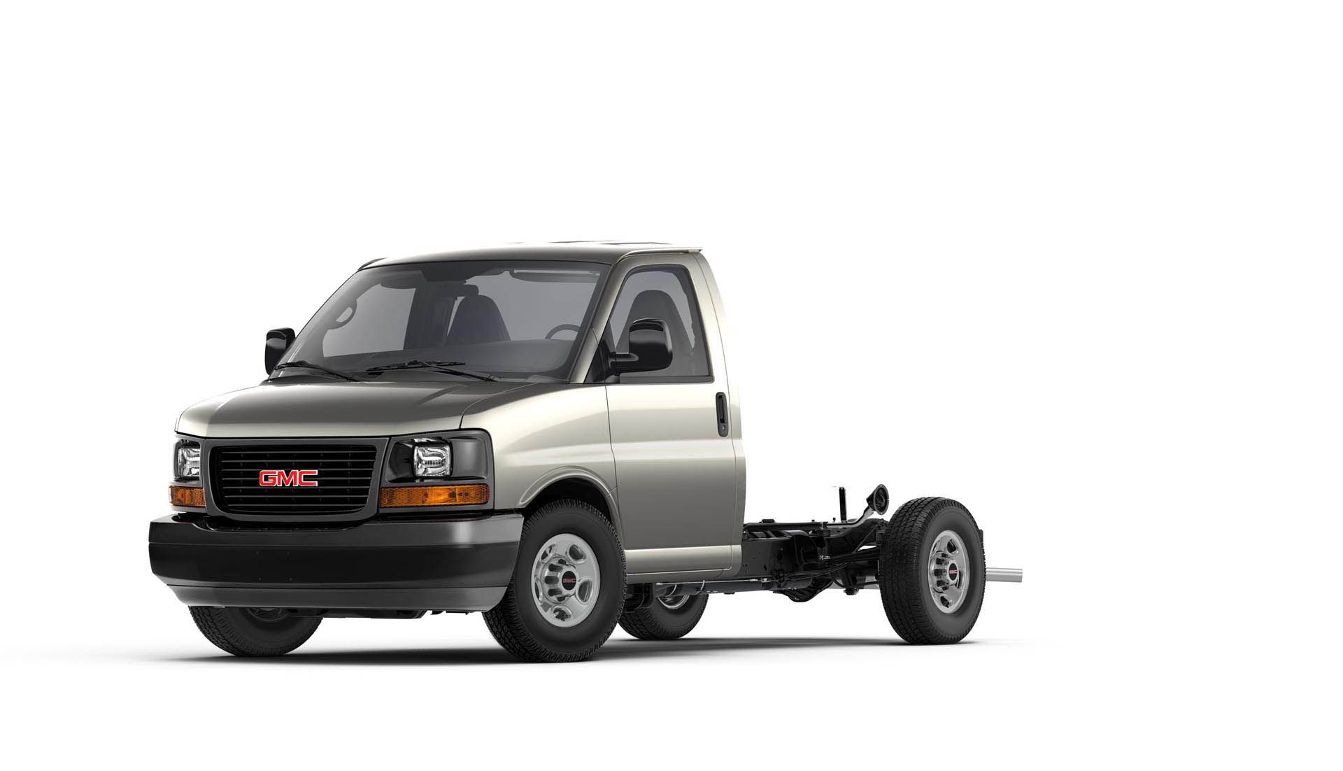 2016-GMC-Savana-009 copy GM’s Latest Recall Shows It Still Sells A Lot Of Old-School American Vans