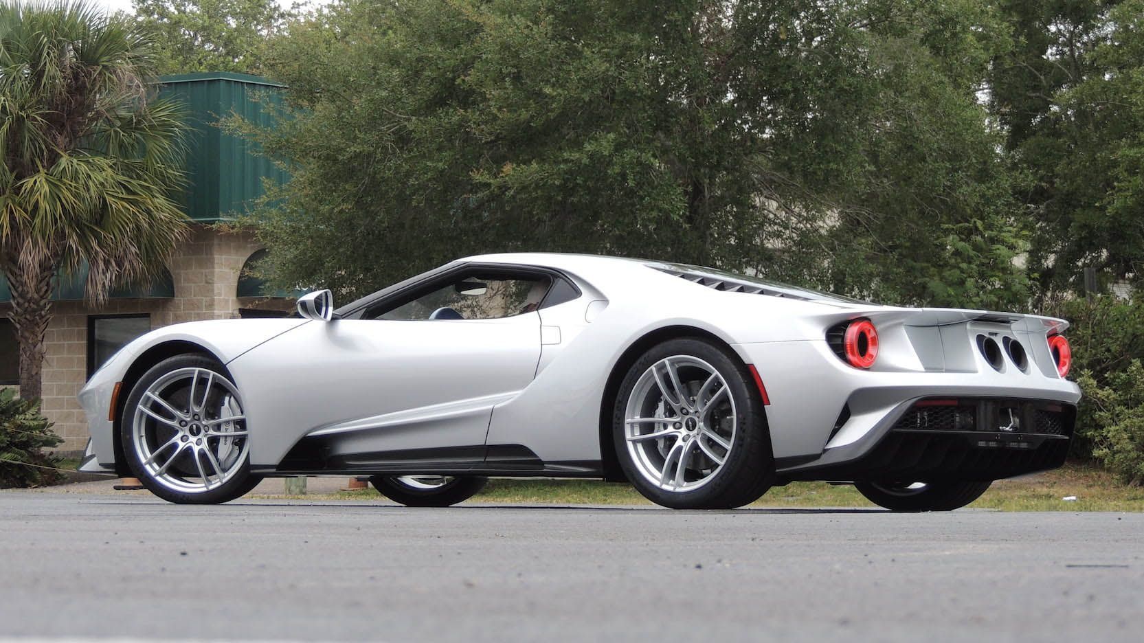 2017-Ford-GT-Mecum-Auction-1 Ford Still Chasing Parties Involved In 2017 GT Mecum Auction Sale