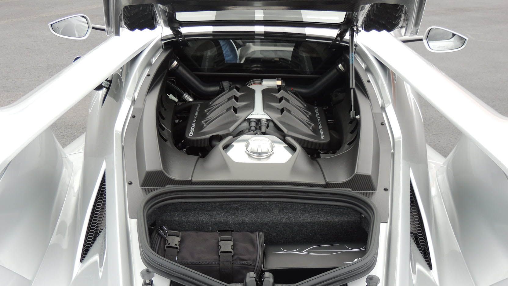 2017-ford-gt-mecum-06 Get Your Very Own, Brand-New 2017 Ford GT This Weekend In Indianapolis