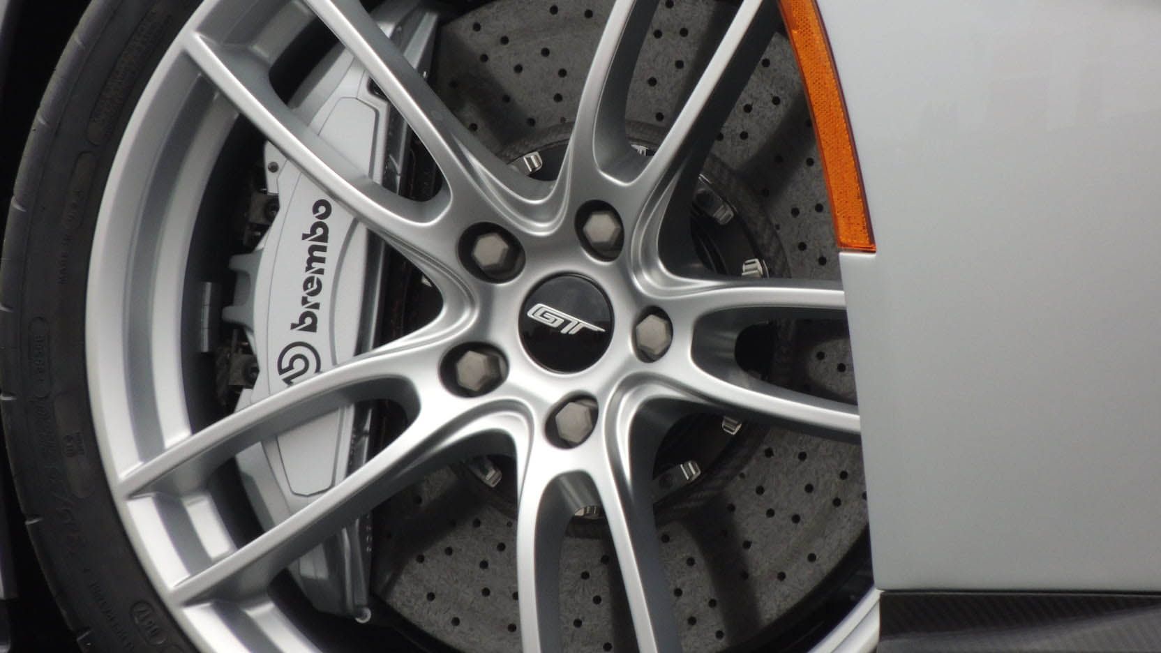 2017-ford-gt-mecum-16 Ford And Mecum Reach Settlement Barring New Ford GT Auctions