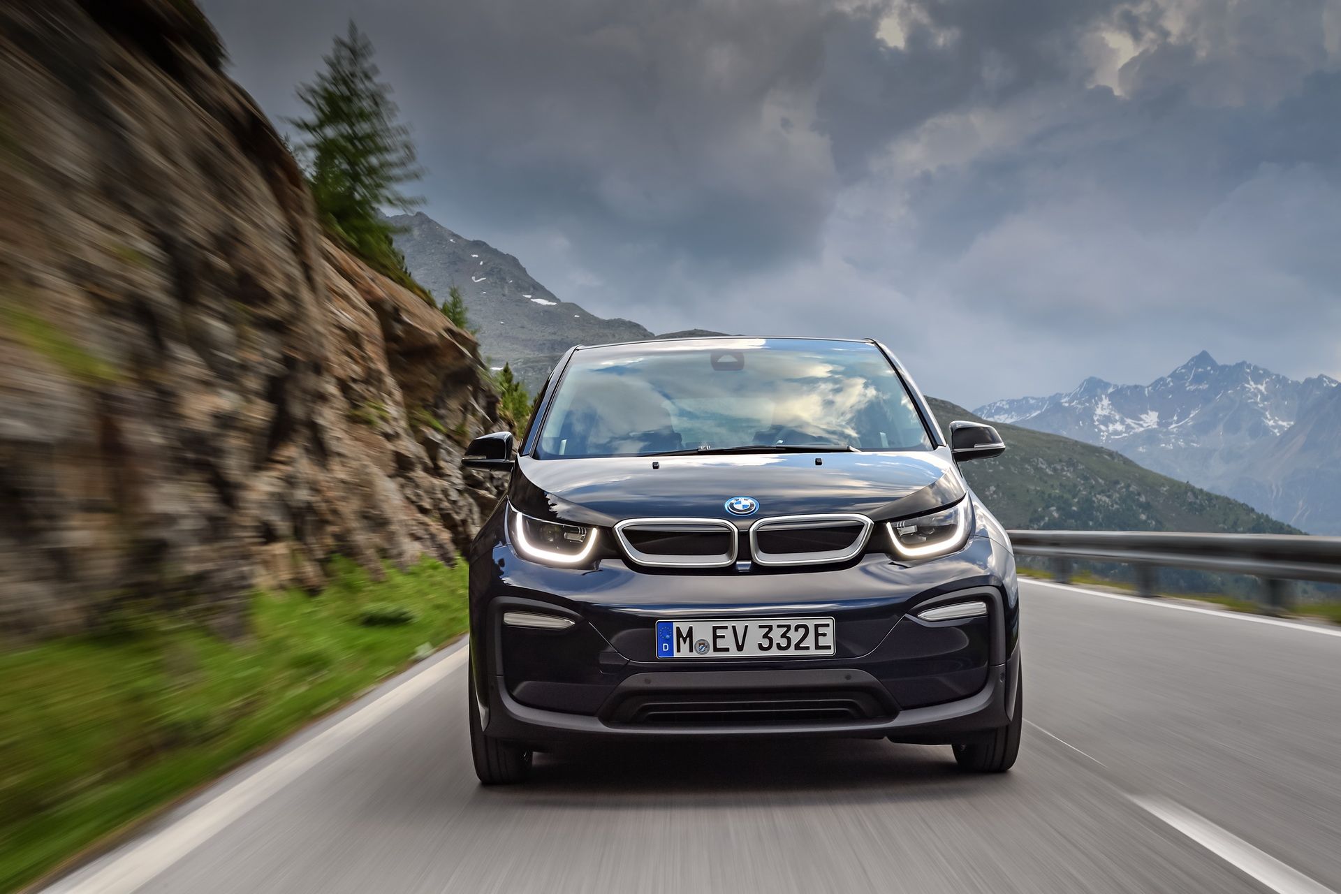2018-BMW-i3-07 You Can Lease A BMW i3 In The U.S. For As Little As $112 Per Month