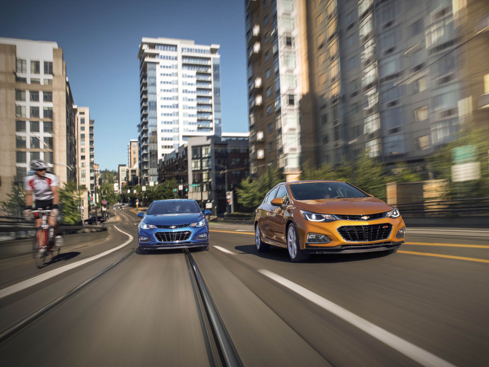 2018-Chevrolet-CruzeHatch-028 copy Chevy’s Recalling 112,000 Cruzes To Keep Them From Rolling Over And Bursting Into Flames