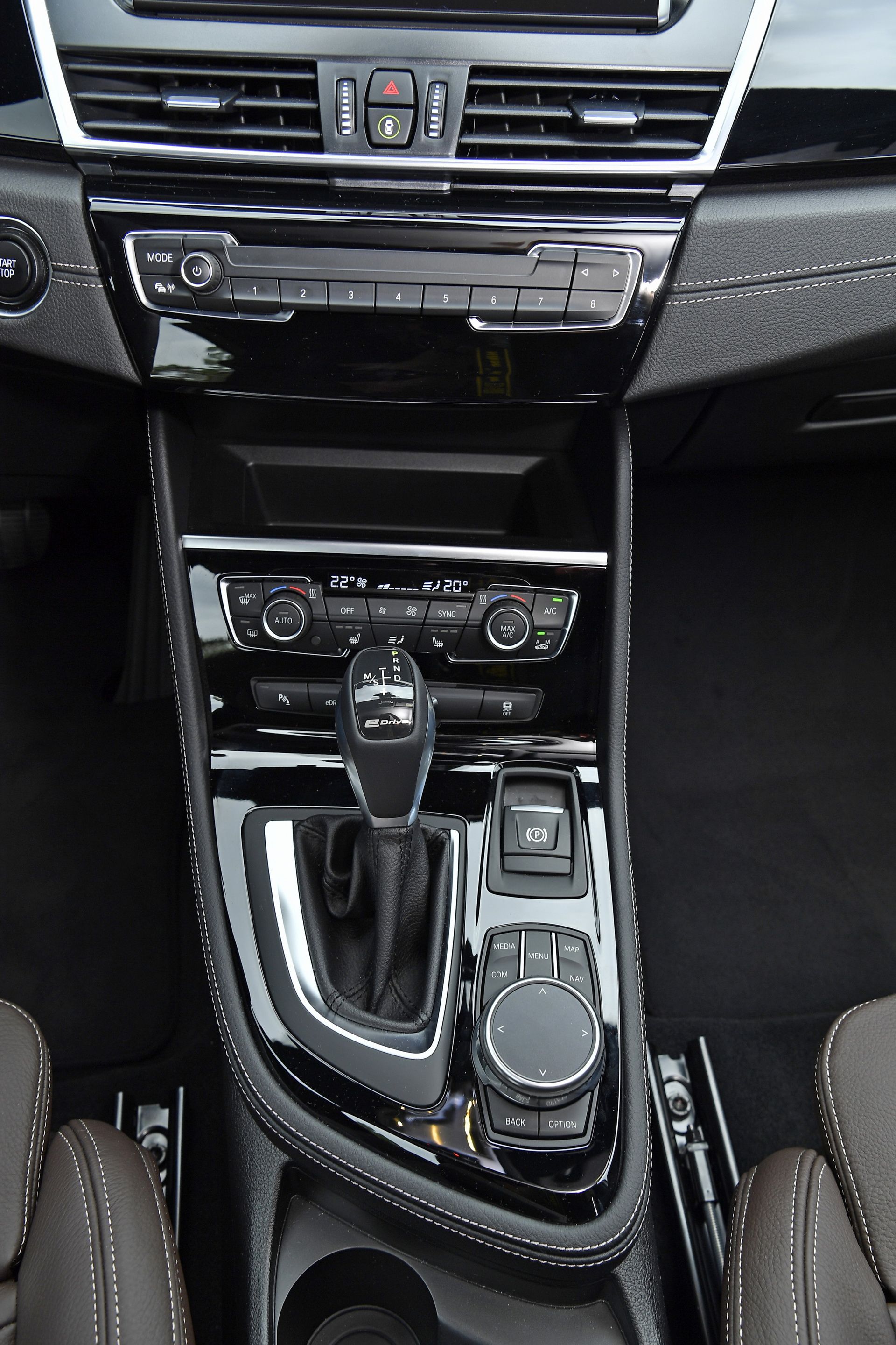 2018-bmw-225xe-iperformance-40 Explore Facelifted 2018 BMW 2-Series Gran And Active Tourer MPVs In 131 Pictures