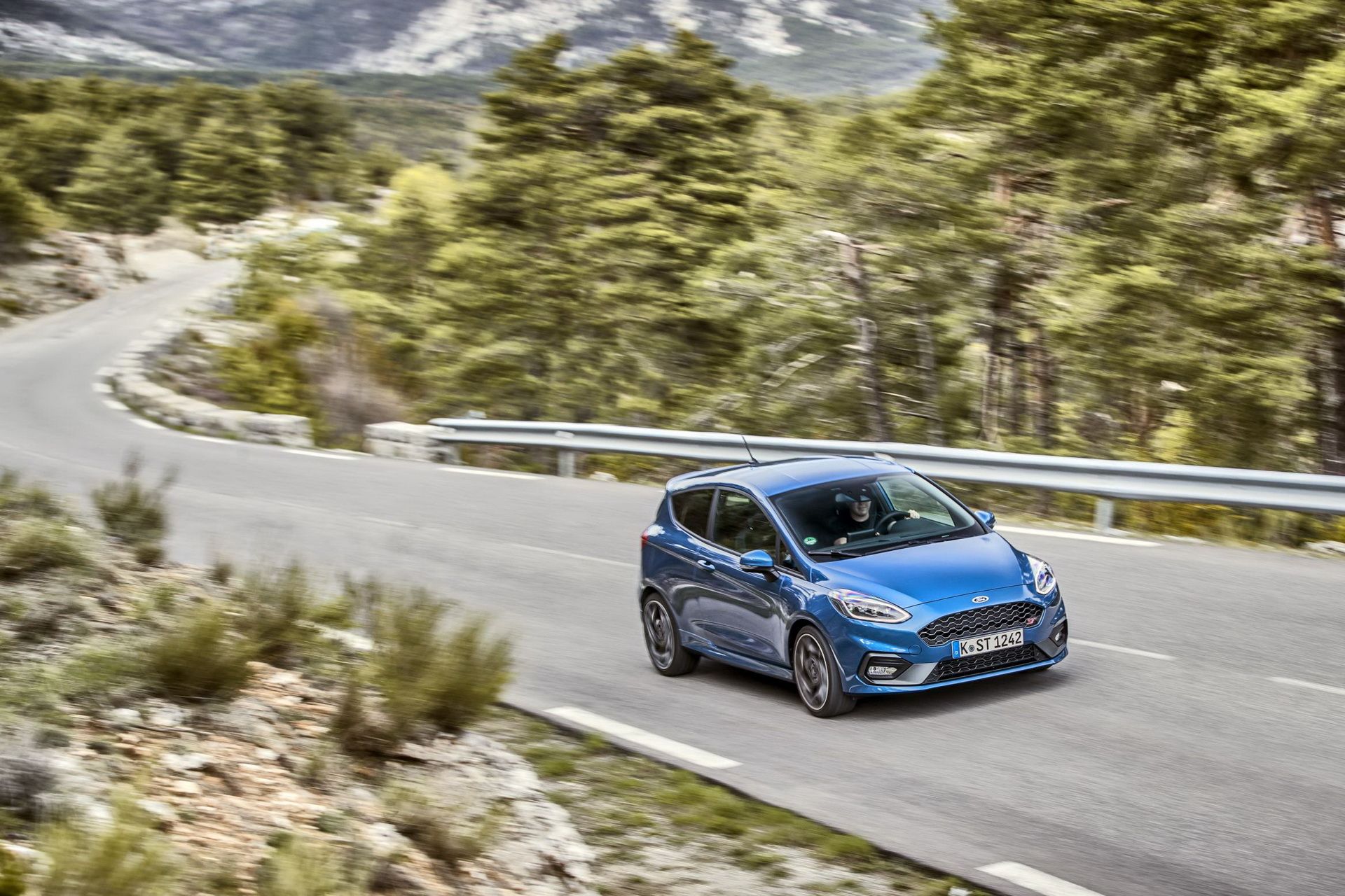 2018-ford-fiesta-st-uk-pricing-32 2018 Ford Fiesta ST Priced From £18,995 In The UK