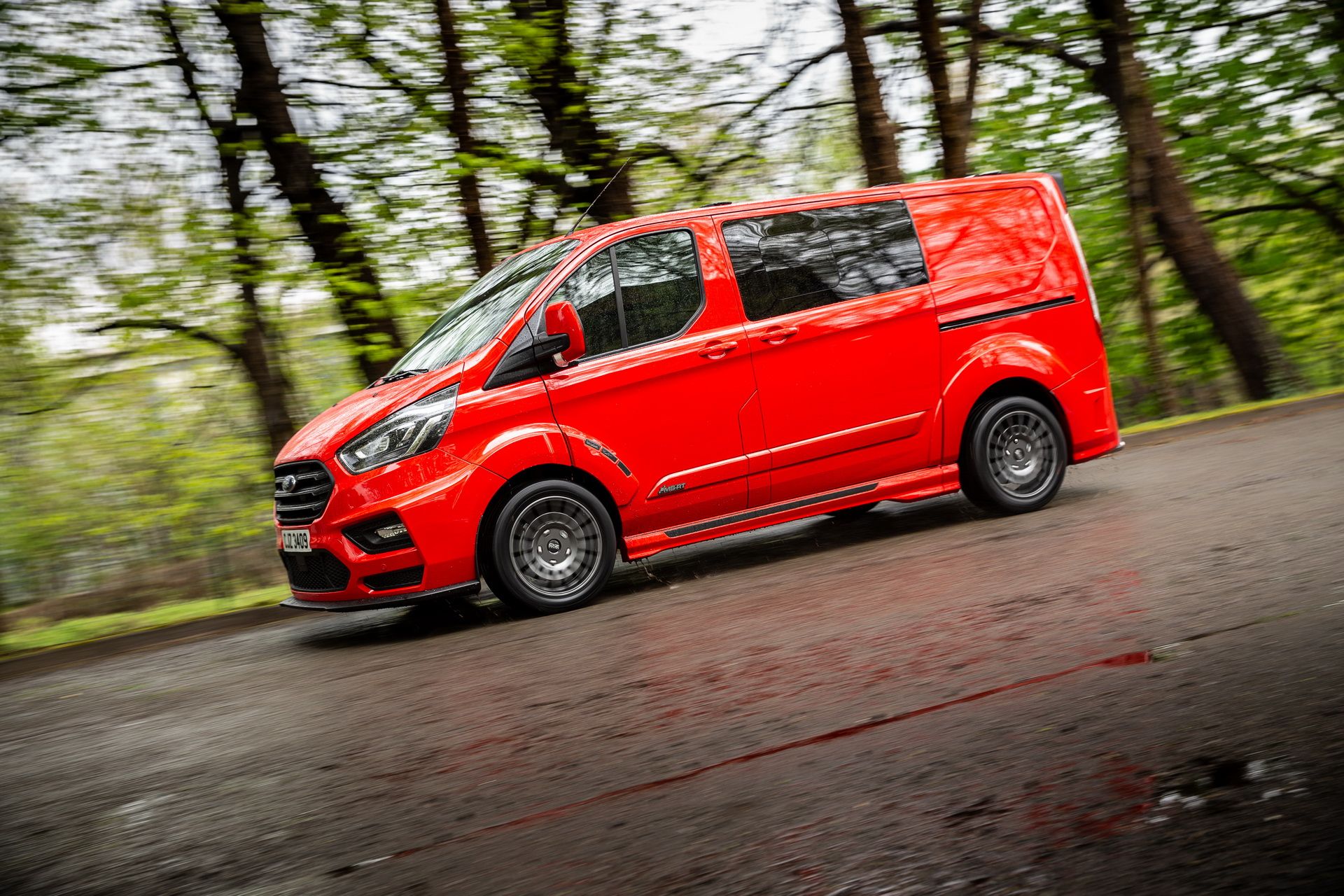 2018-ms-rt-ford-transit-custom-105 Rally-Inspired MS-RT Ford Transit Custom Is Soccer Dad’s Van