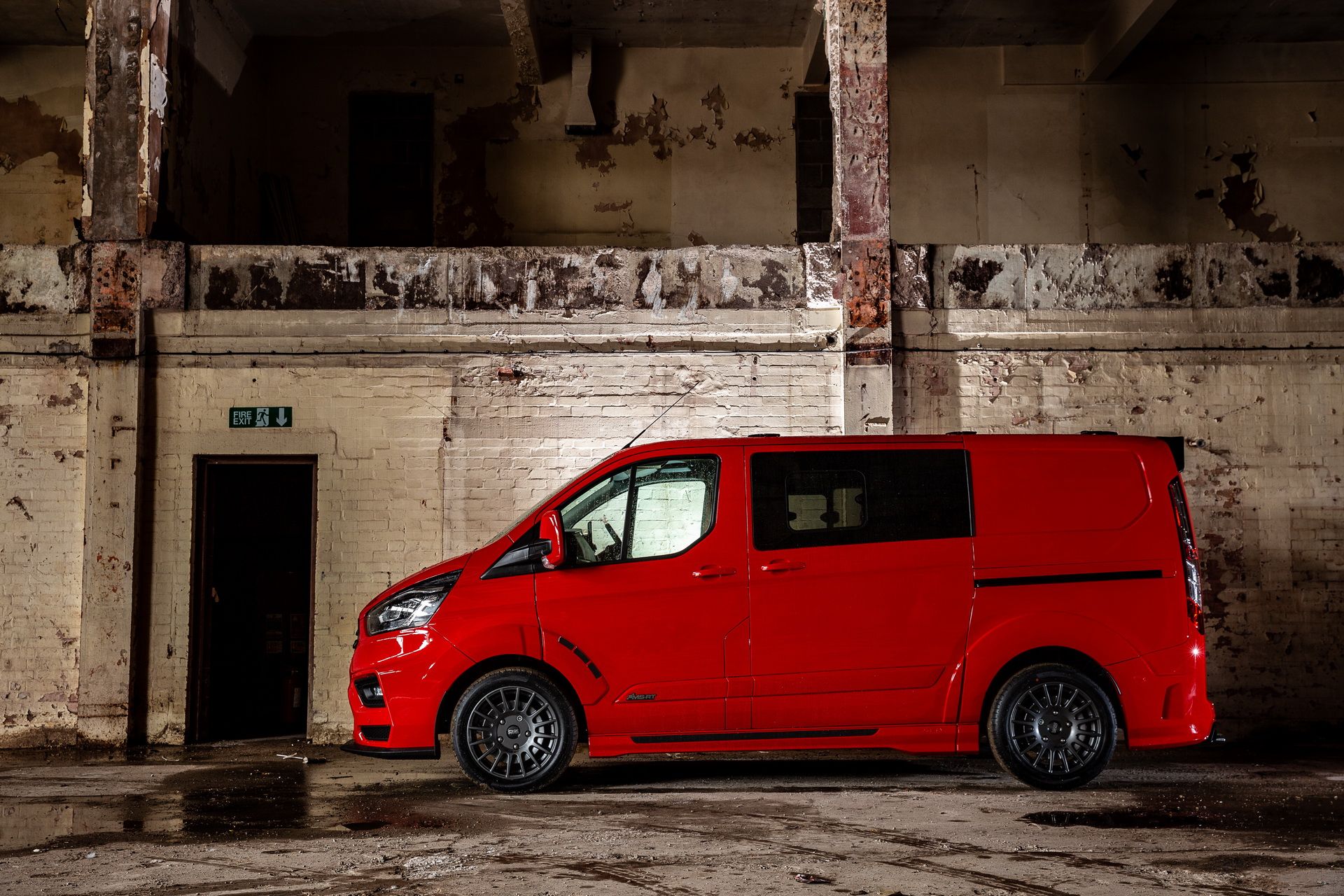 2018-ms-rt-ford-transit-custom-33 Rally-Inspired MS-RT Ford Transit Custom Is Soccer Dad’s Van
