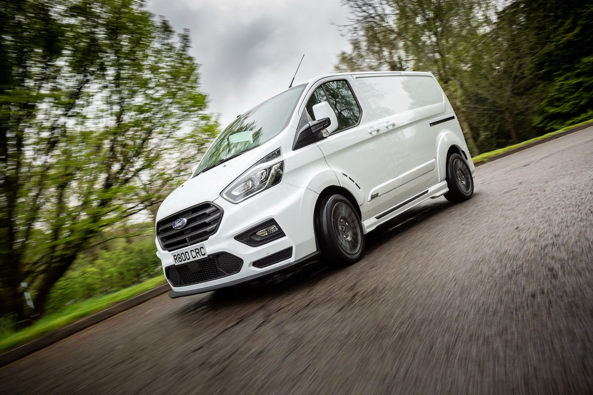 2018-ms-rt-ford-transit-custom-81 Rally-Inspired MS-RT Ford Transit Custom Is Soccer Dad’s Van