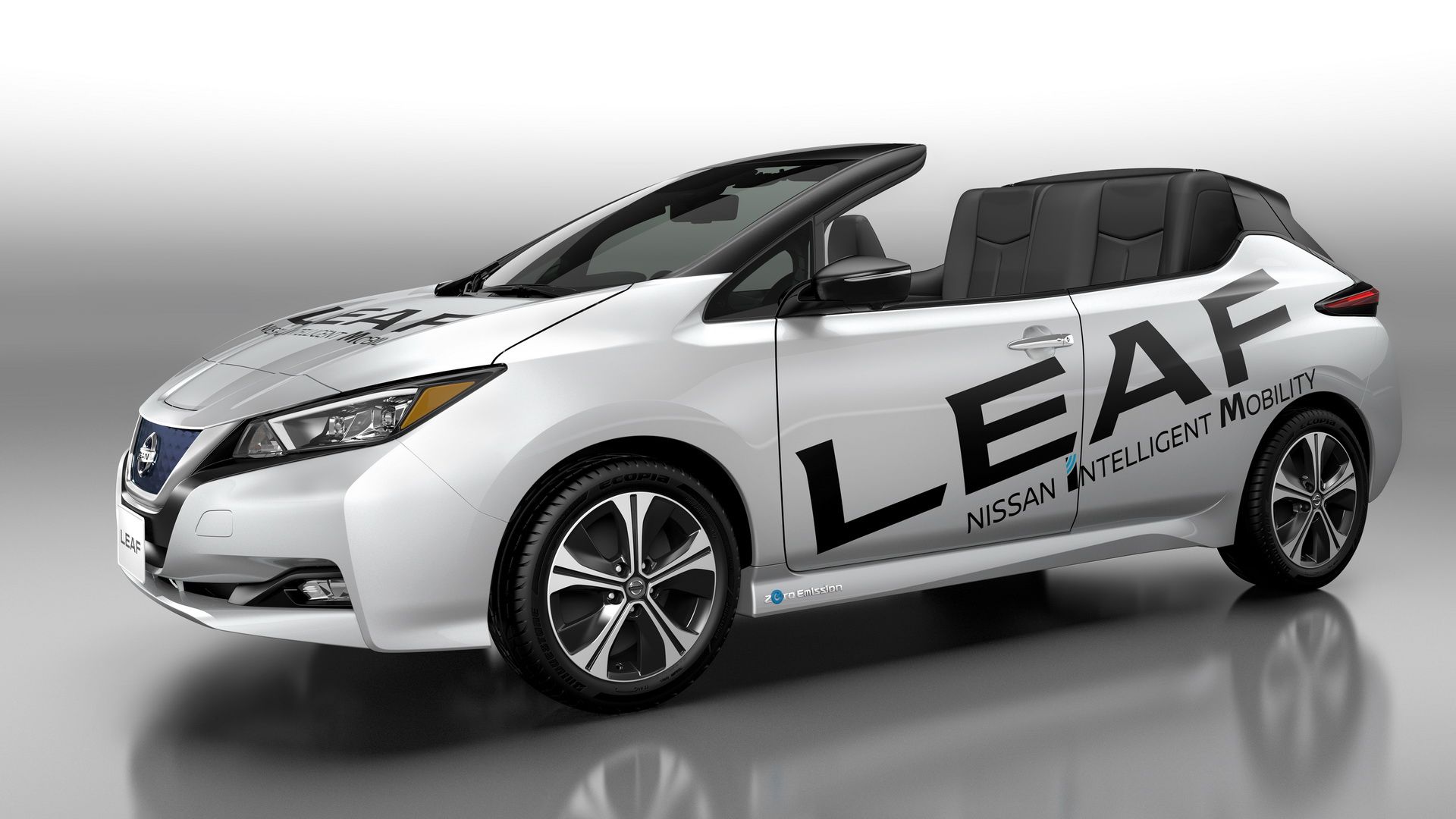 Nissan Leaf conversível 2018-nissan-leaf-open-car-concept-1