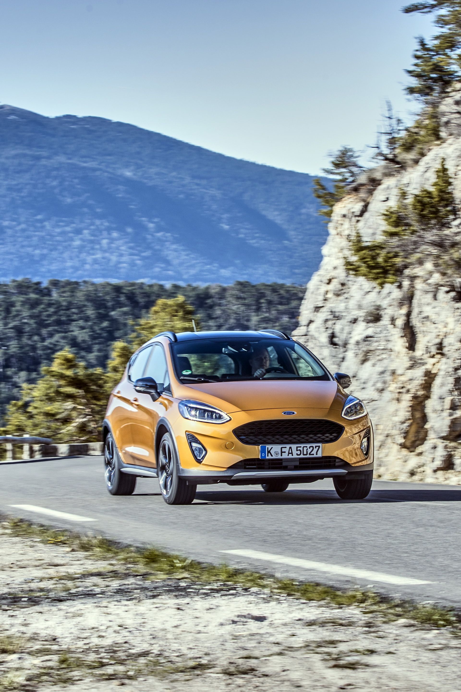 2018_Ford_Fiesta_ACTIVE_11 New Ford Fiesta Active Launched In Europe Looking Rugged And Fun