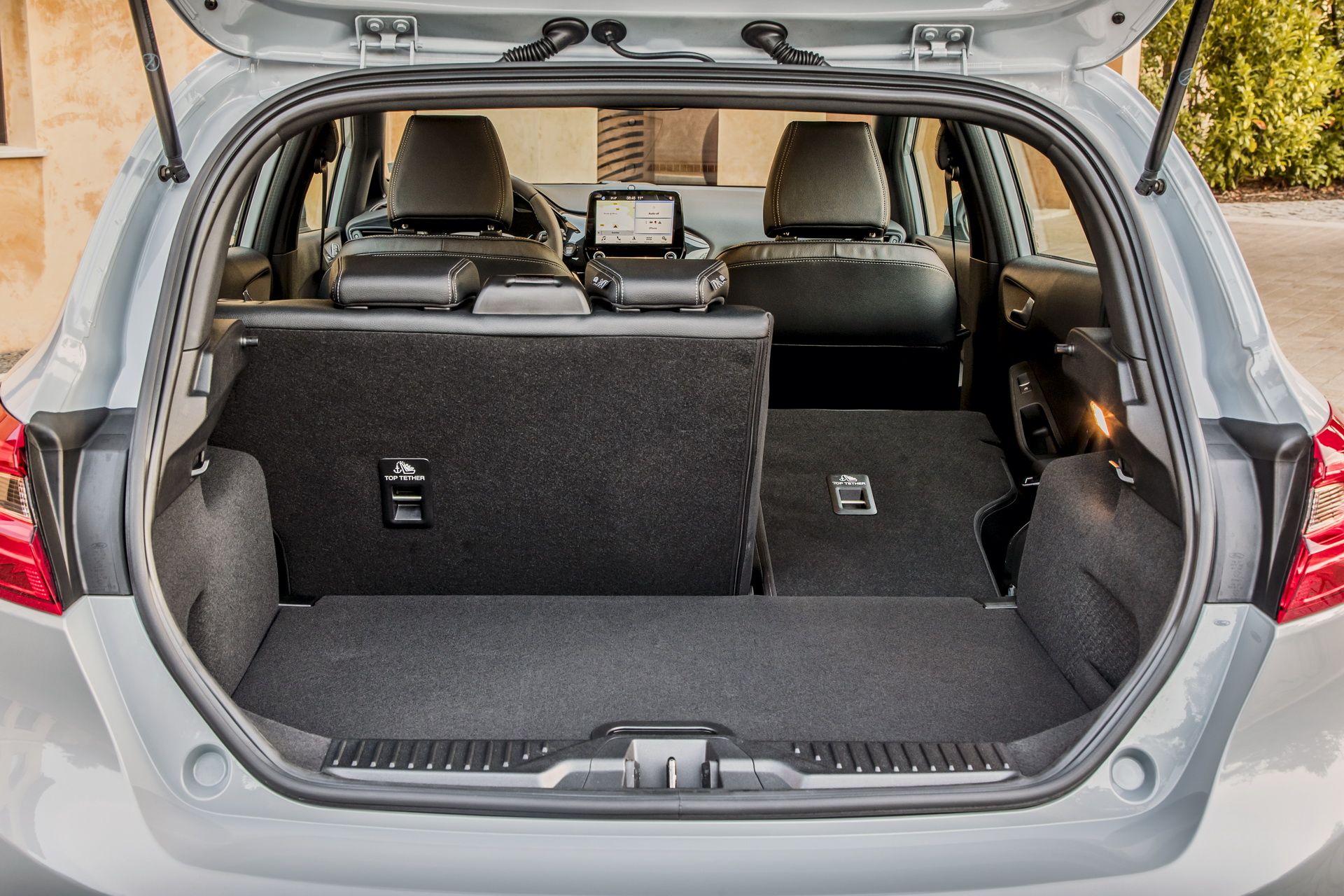 2018_Ford_Fiesta_ACTIVE_28 New Ford Fiesta Active Launched In Europe Looking Rugged And Fun