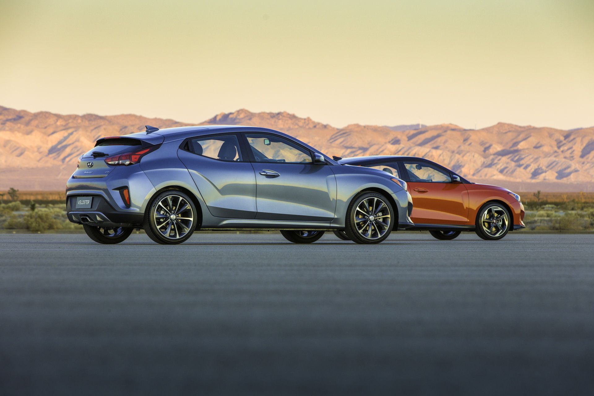 2019-Hyundai-Veloster-01 2019 Hyundai Veloster: New 2nd Gen Model Priced From $19,385, Turbo From $23,785
