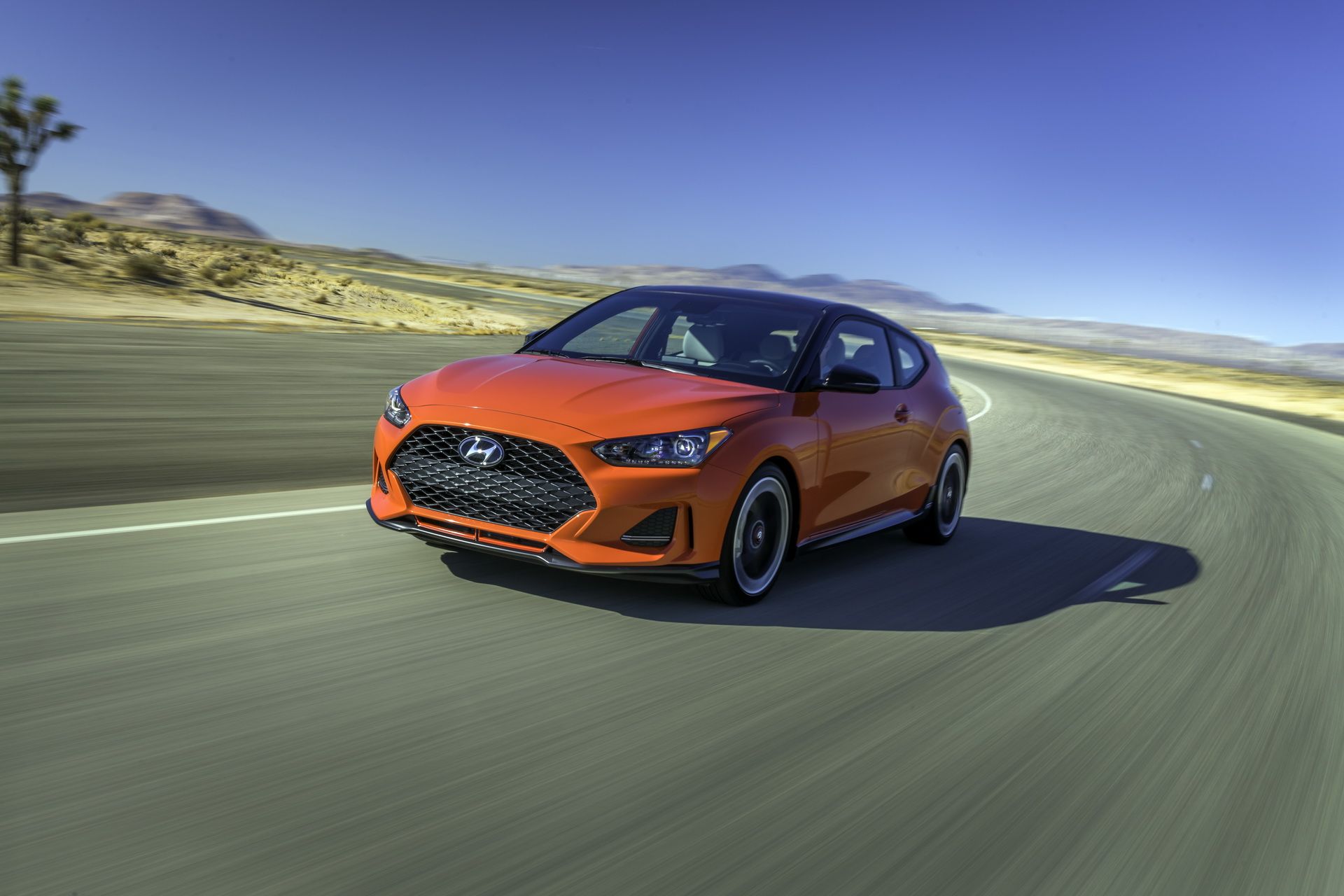 2019-Hyundai-Veloster-03 2019 Hyundai Veloster: New 2nd Gen Model Priced From $19,385, Turbo From $23,785